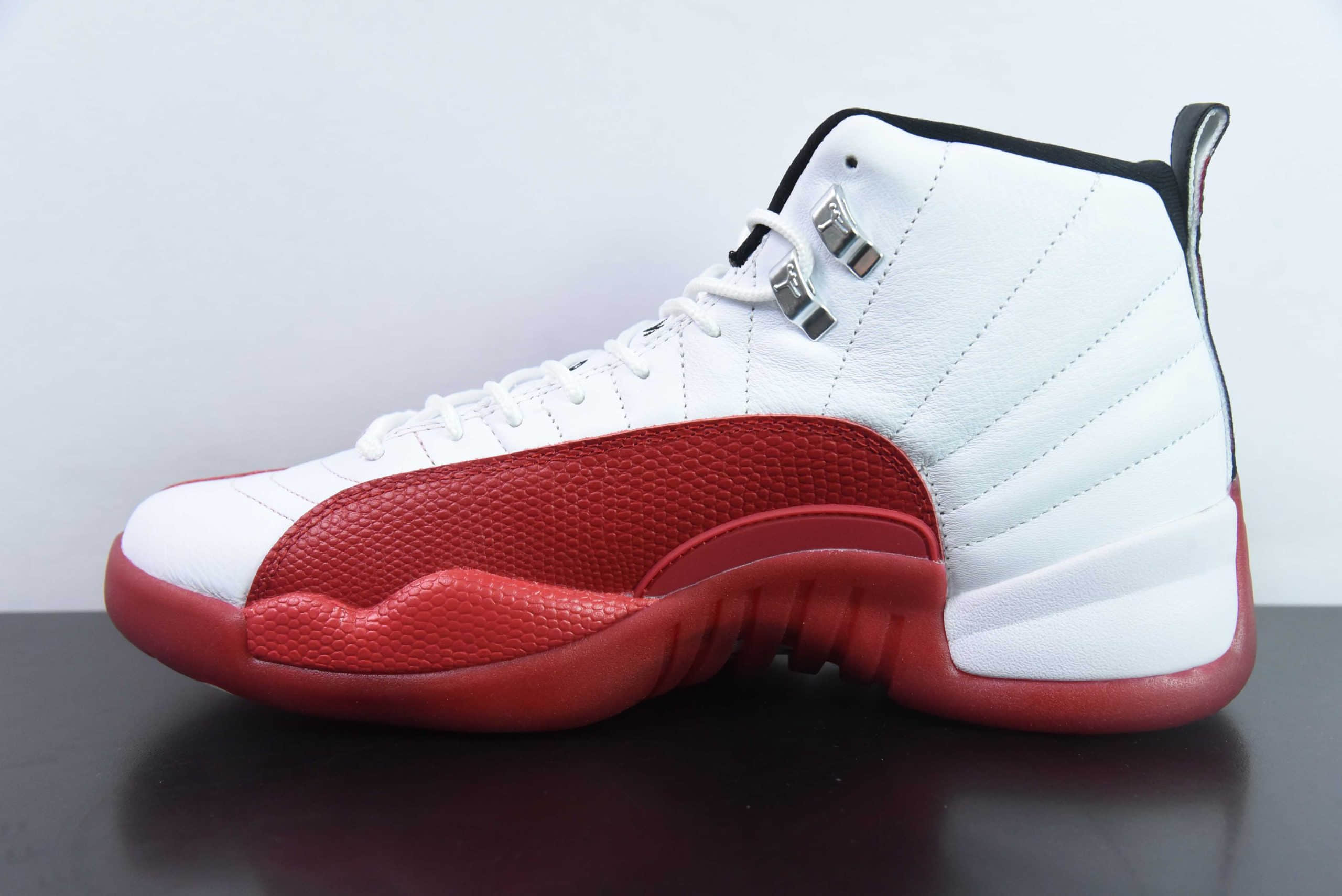 乔丹Air Jordan AJ12 Retro AJ12樱桃白红高帮男子复古文化篮球鞋纯原版本 货号:CT8013-116