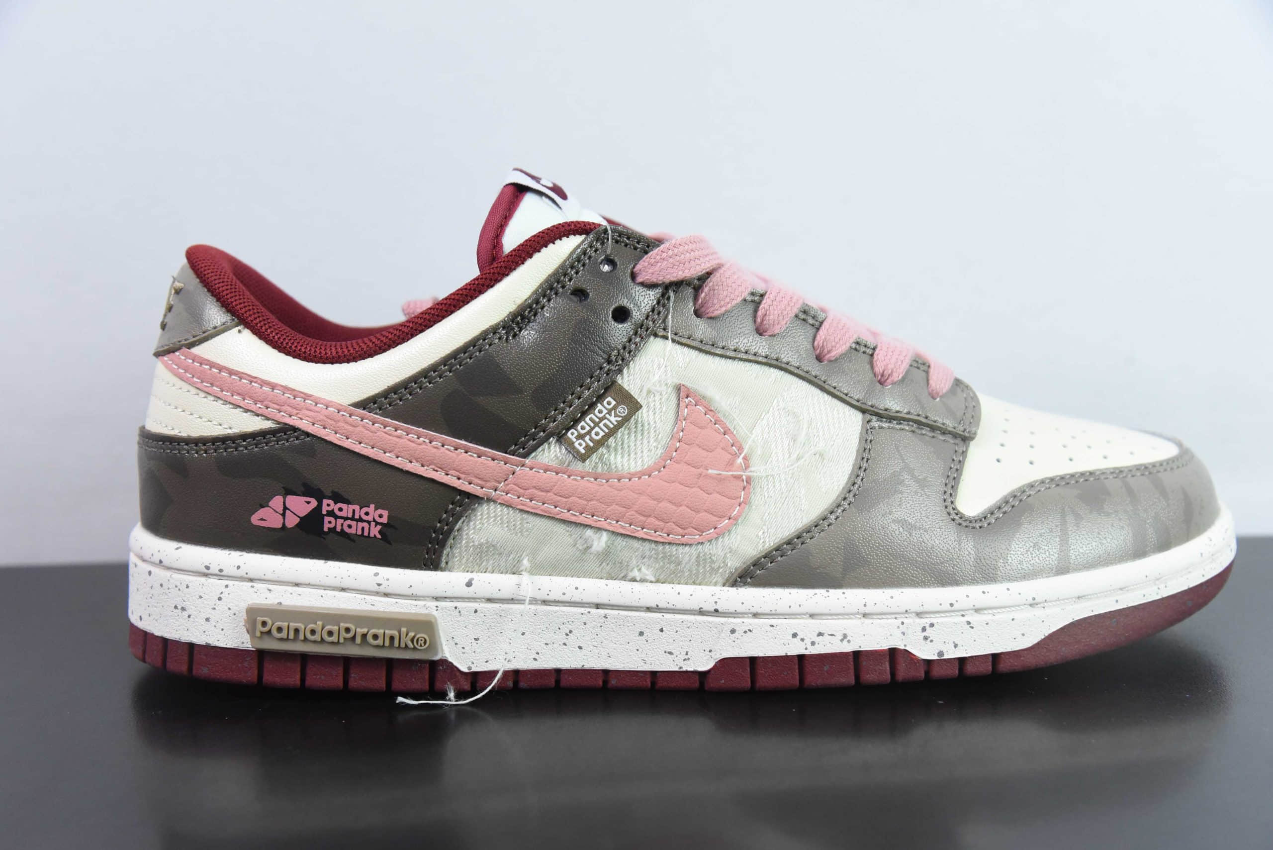 耐克Nike Dunk Low 熊猫恶作剧拓荒骑士粉尘SB低帮休闲板鞋纯原版本 货号:DD1391-601