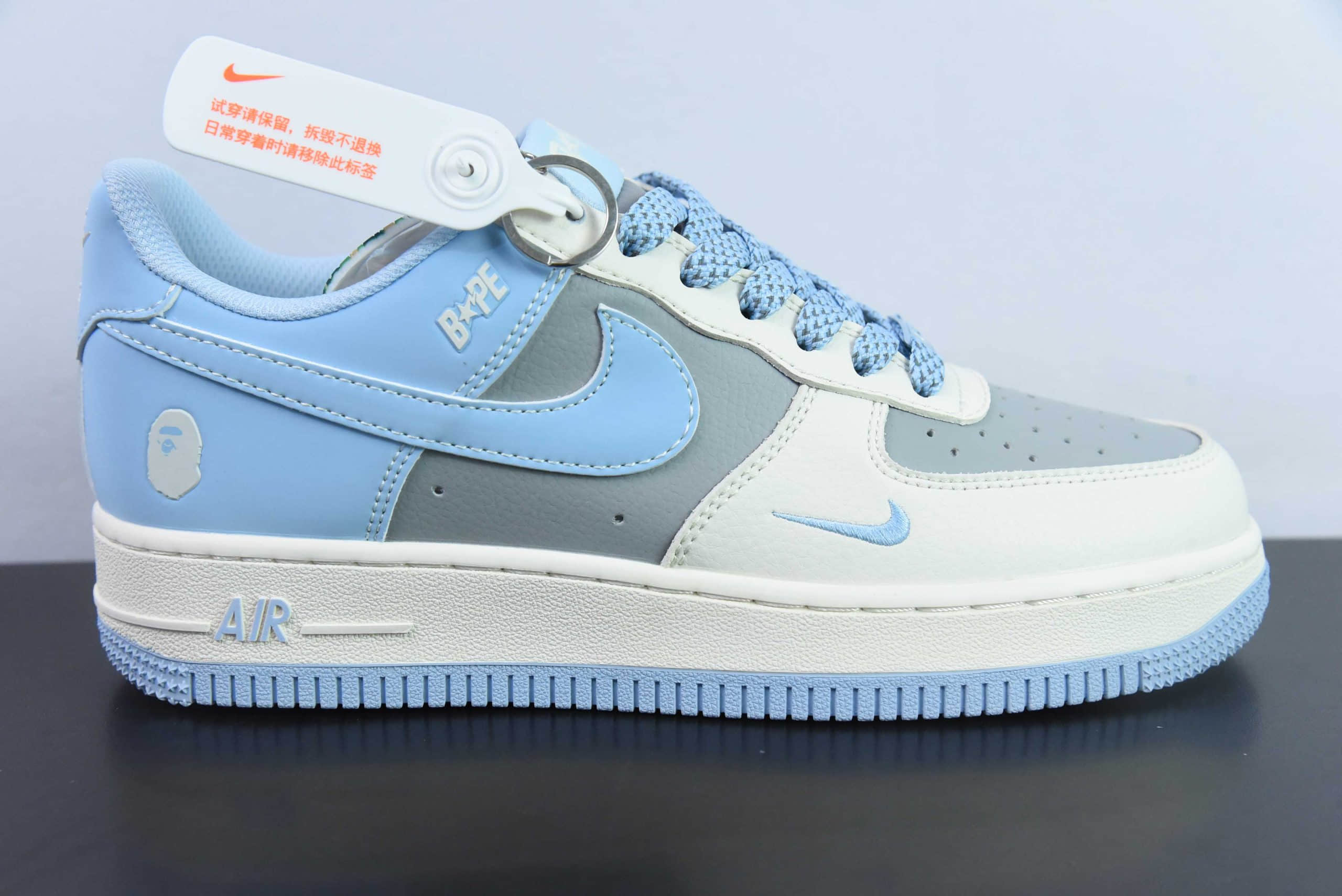 耐克Nike Air Force 1 Low 07 x BAPE 米白灰蓝空军一号低帮休闲板鞋纯原版本 货号：BB9599-204 