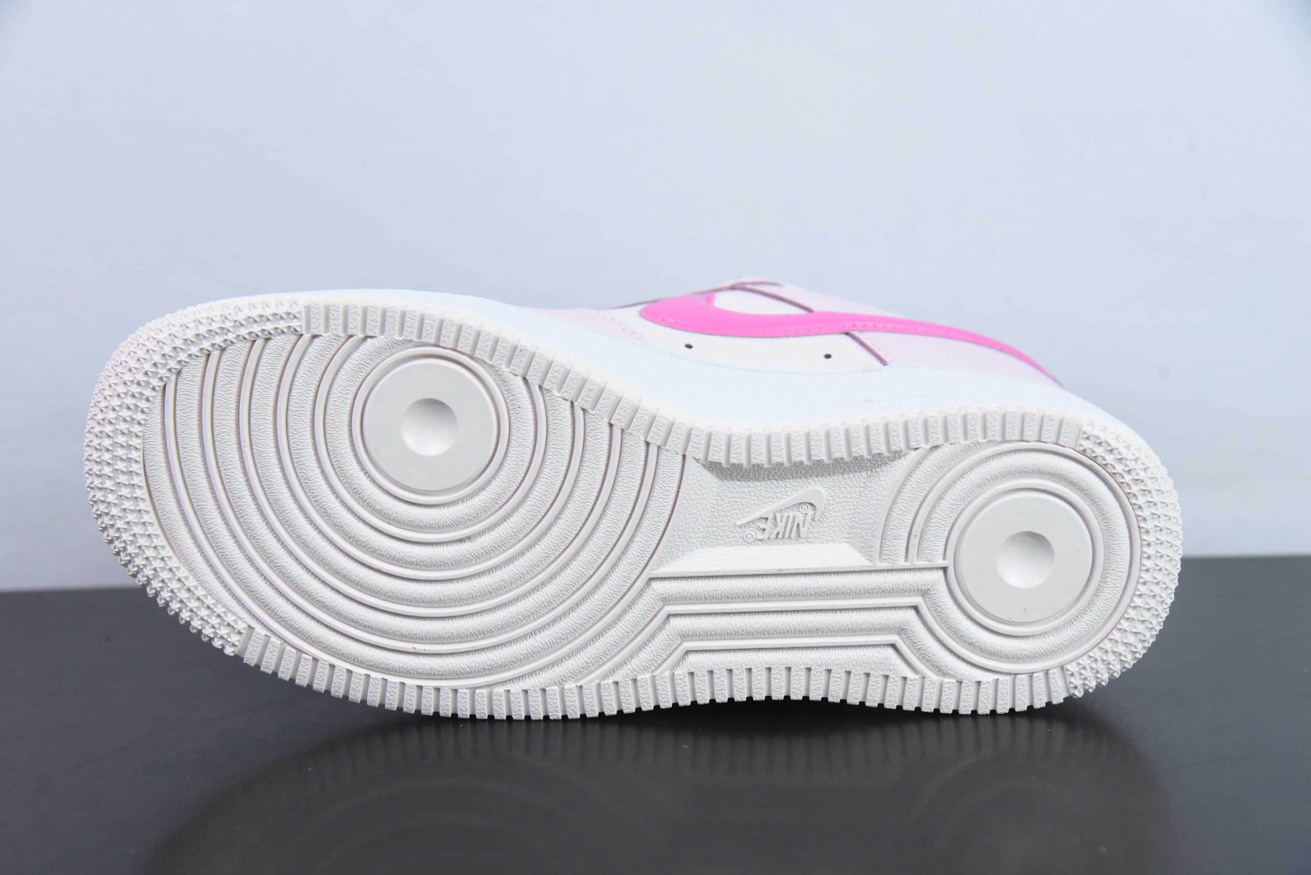 耐克Nike Air Force 1 Low 07 猫爪白粉空军一号低帮休闲板鞋纯原版本 货号:HM3696-661