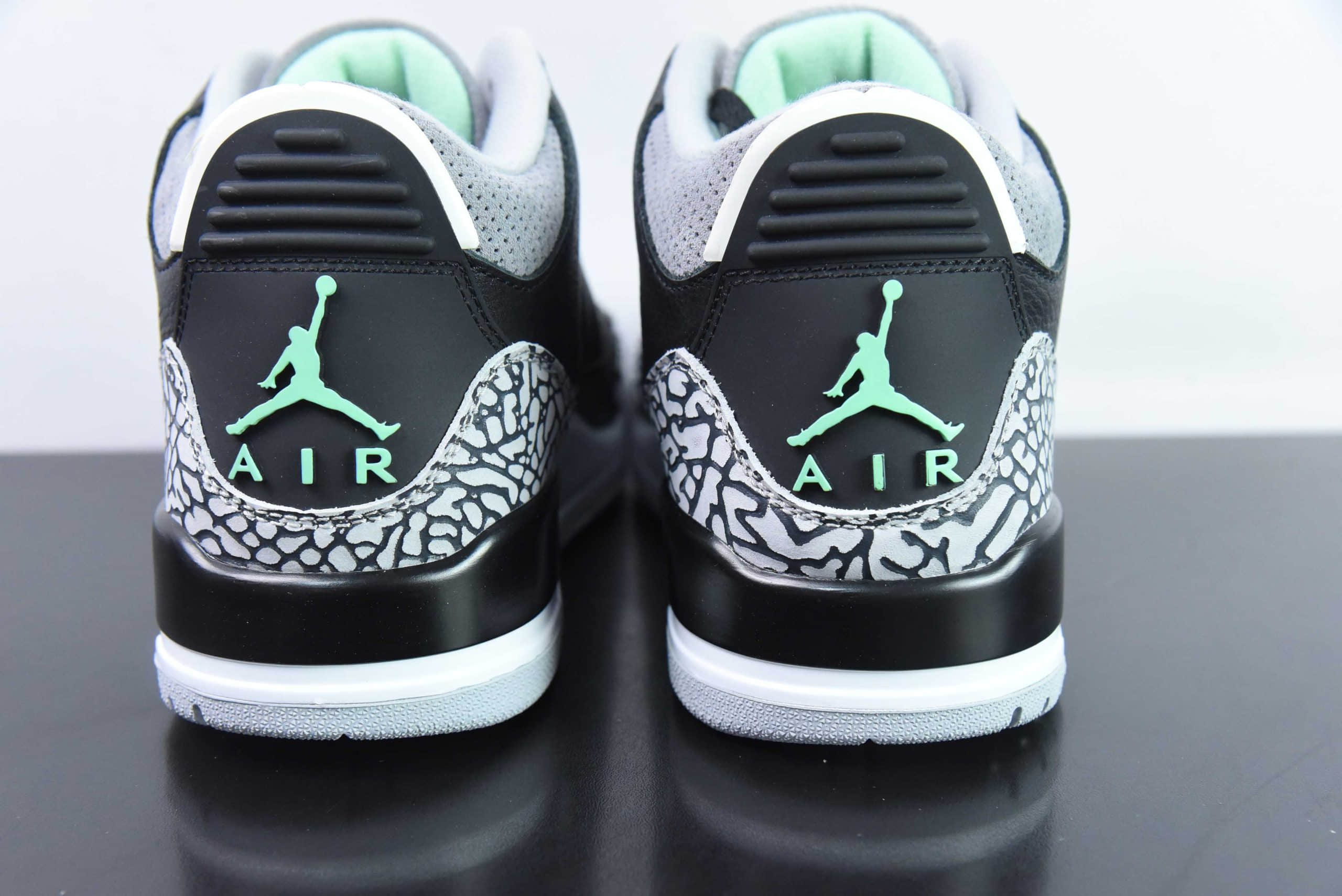 乔丹Air Jordan 3 Green Glow AJ3 乔3黑绿男子文化篮球鞋纯原版本 货号：CT8532-031 