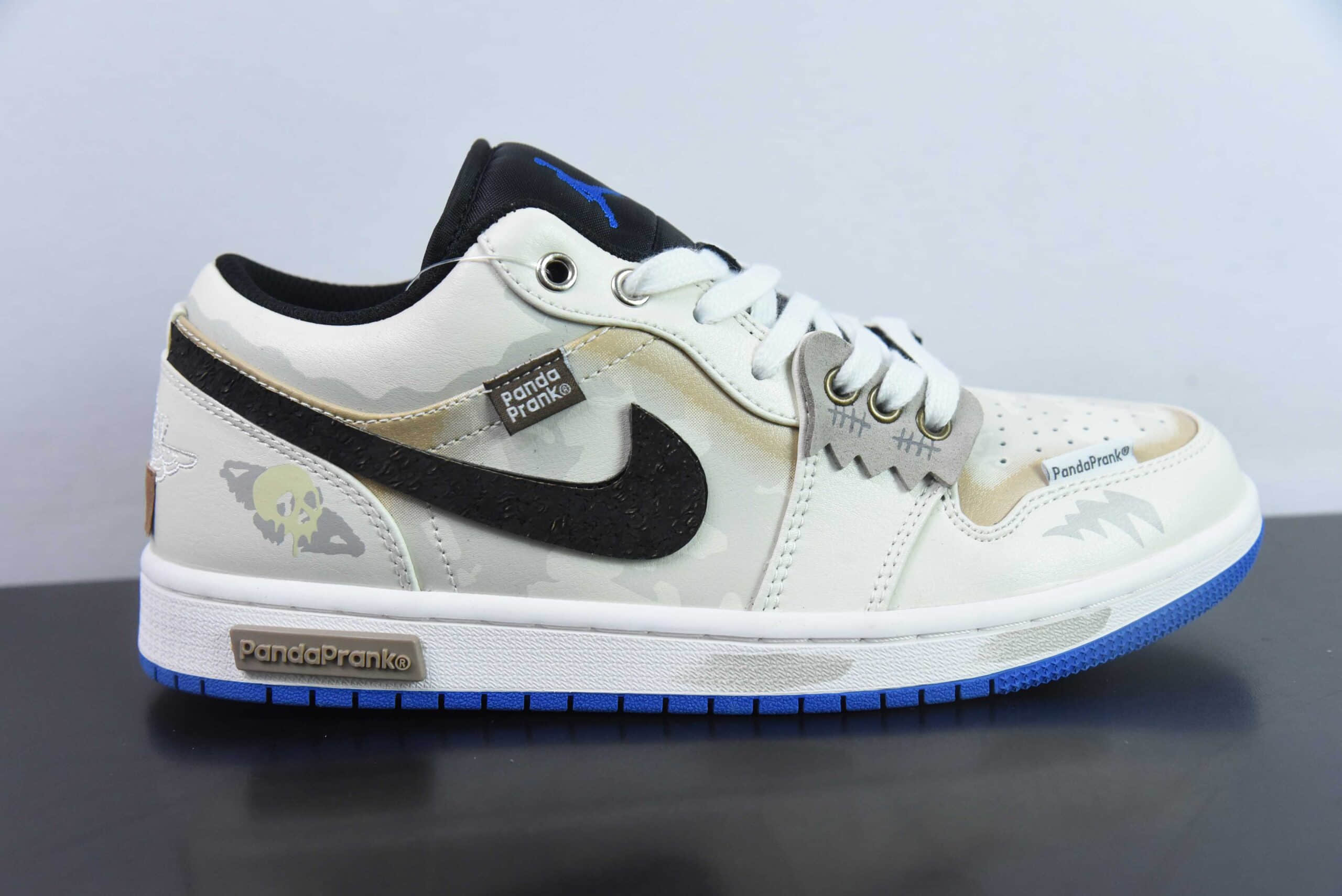 乔丹Air Jordan AJ1 Low 熊猫恶作剧无人区AJ1低帮定制配色篮球鞋纯原版本 货号：553558-140