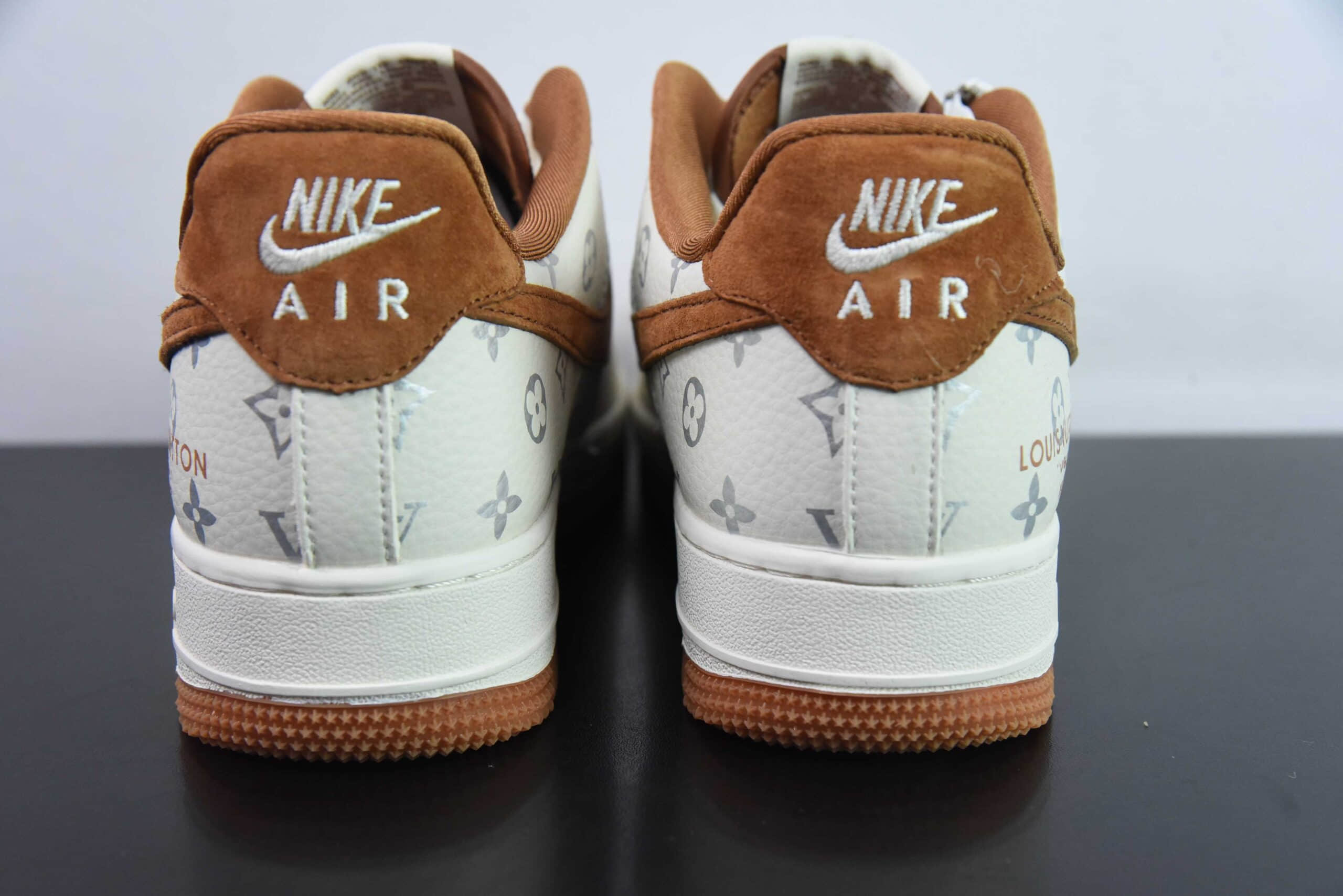 耐克Nike Air Force 1 AF1灰棕LV印花空军一号低帮休闲板鞋纯原版本 货号:CV1724-112