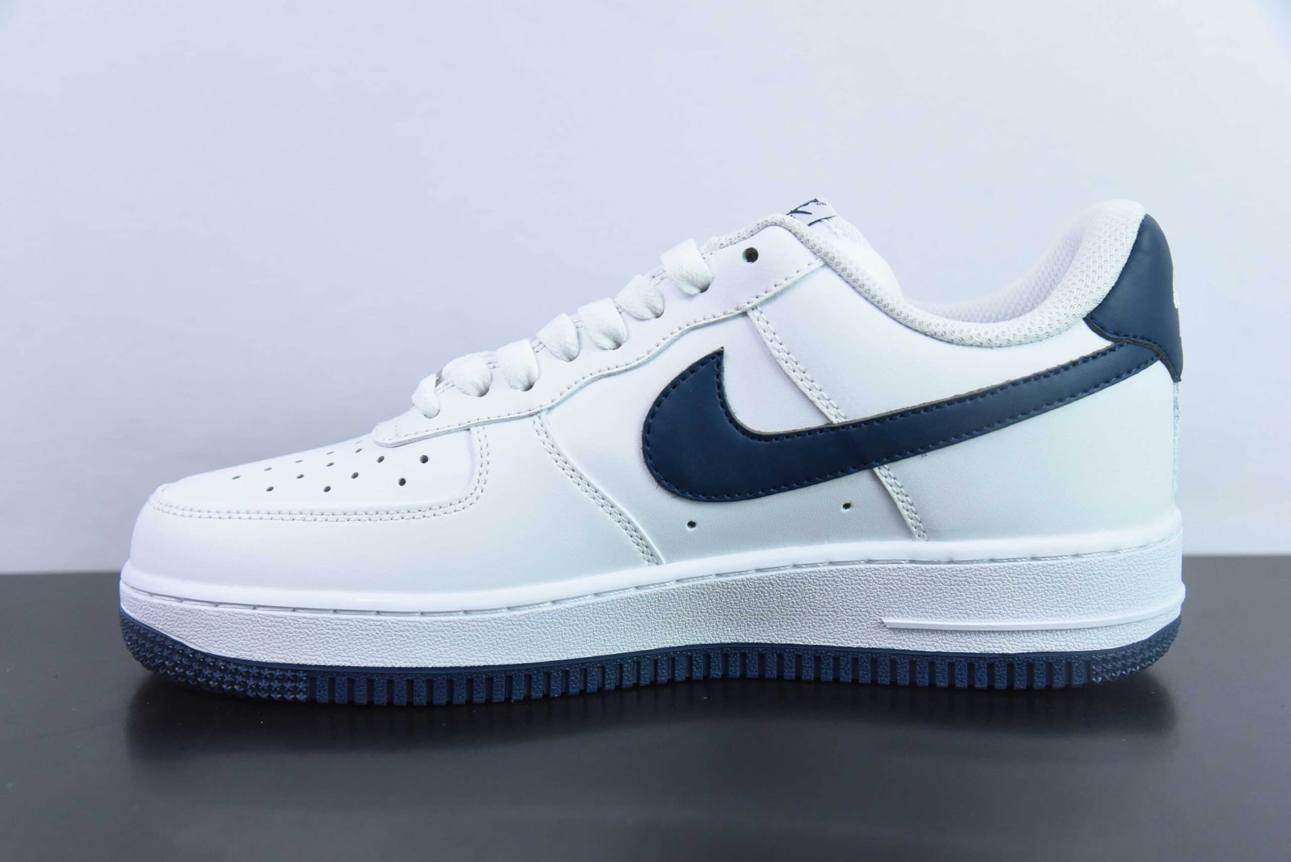 耐克Nike Air Force 1 AF1白蓝空军一号低帮休闲板鞋纯原版本 货号：FJ4146-104 