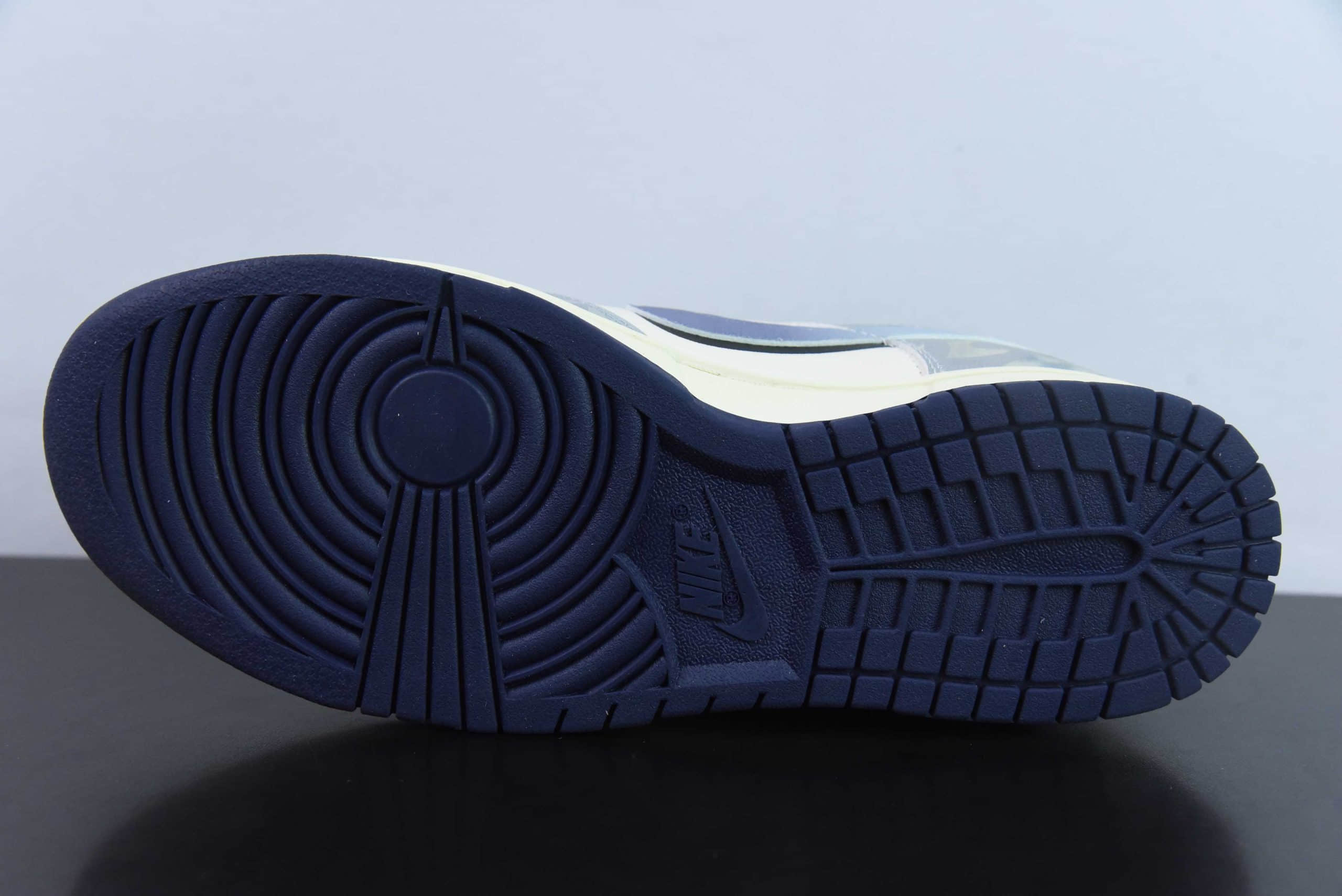 耐克Nike SB Dunk Low CNY龙年限定游龙则灵水运蓝白灰SB低帮休闲滑板鞋纯原版本 货号:FV8106-181