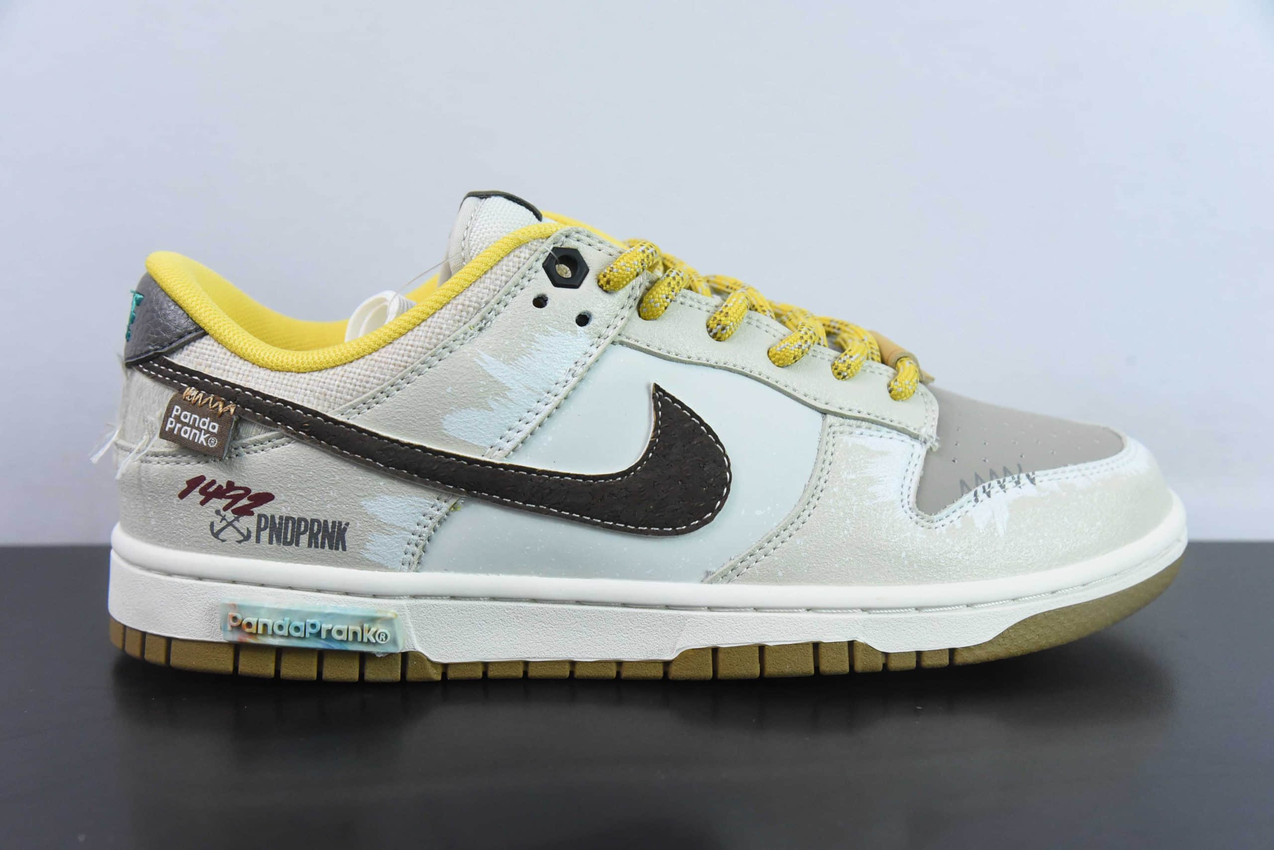 耐克Nike SB Dunk Low 熊猫恶作剧航海时代风帆黄棕SB低帮休闲滑板鞋纯原版本 货号:FV3629-371