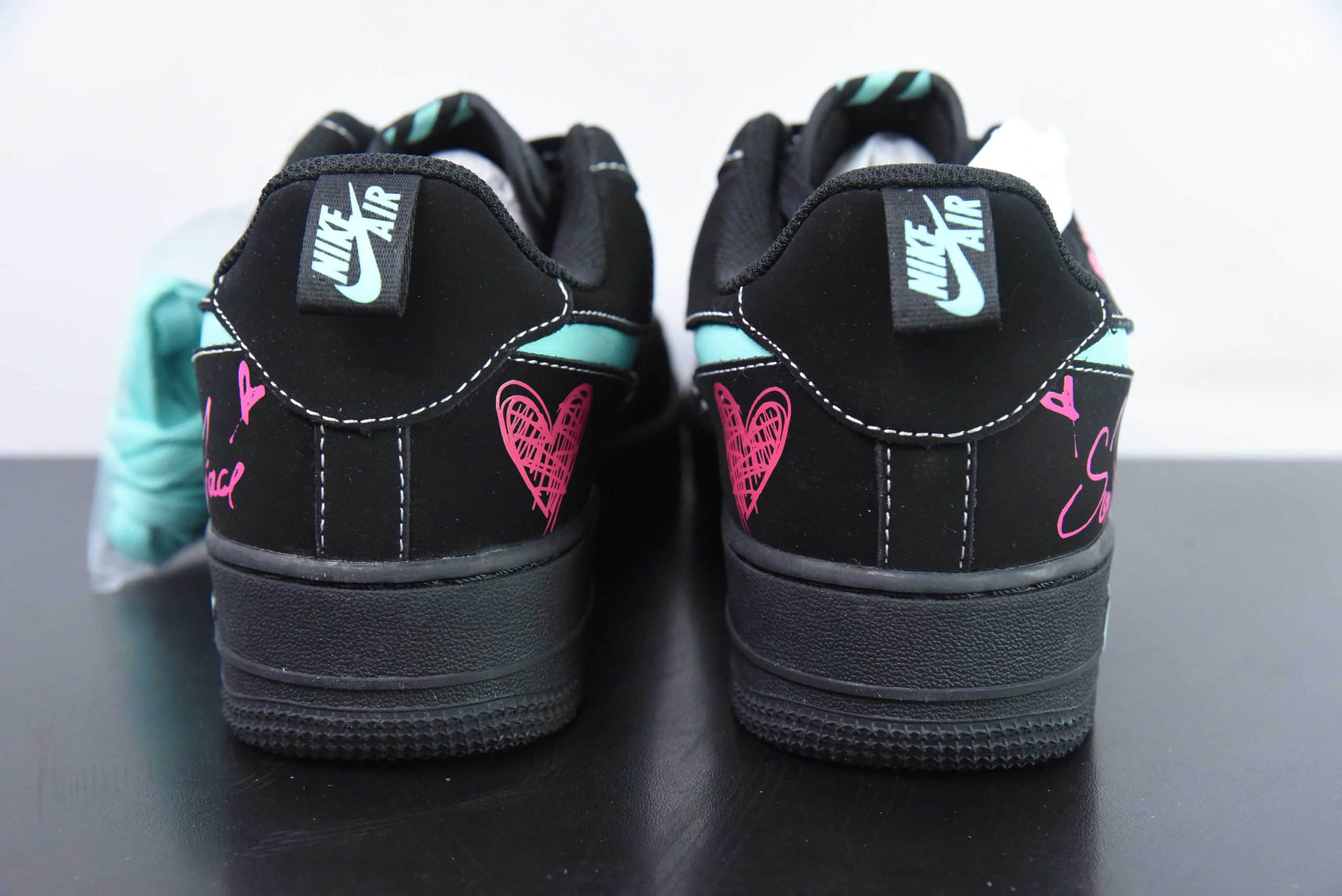 耐克Nike Air Force 1'07 Low “Flame Red Lips”烈焰红唇七夕限定空军一号低帮休闲板鞋纯原版本 货号:FB8971-005