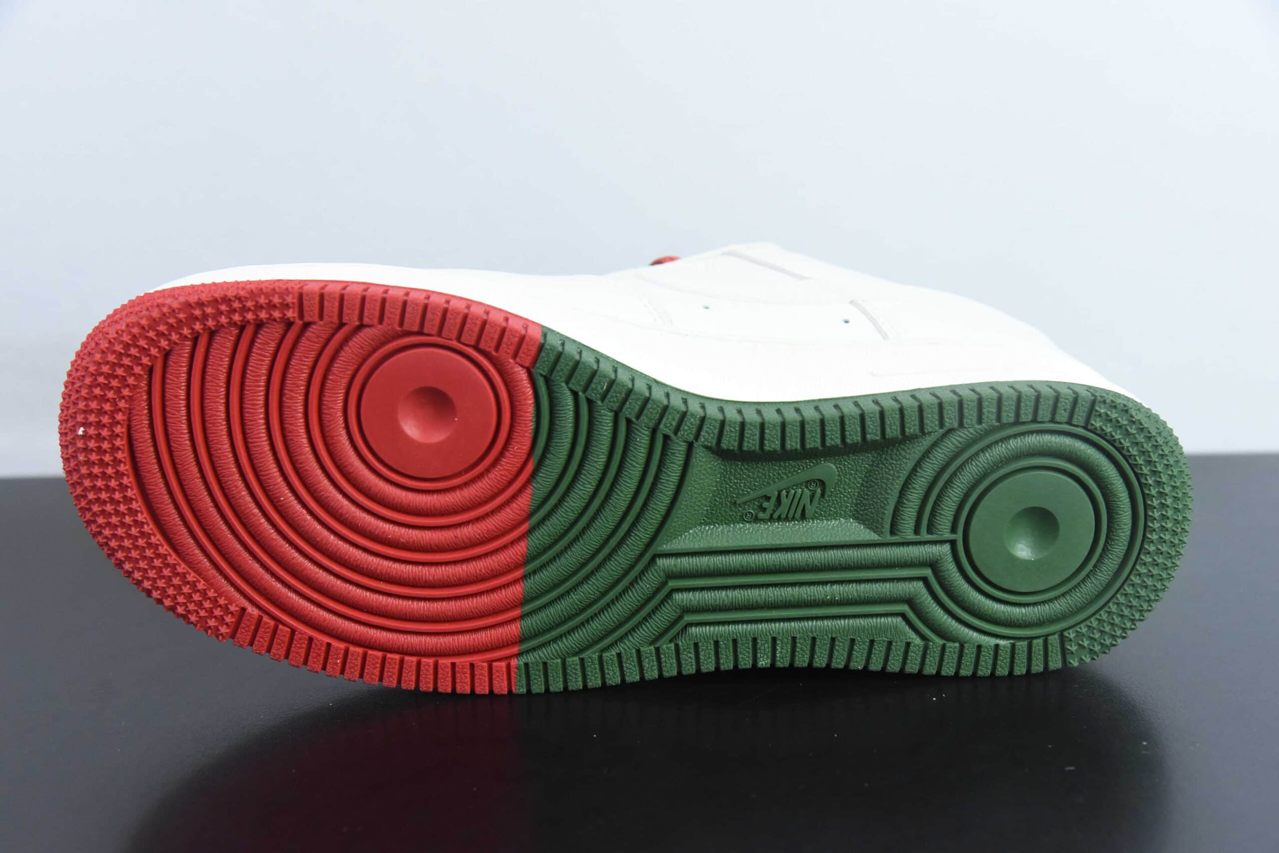 耐克Nike Air Force 1´07 Low Supreme联名米白红绿空军一号低帮百搭休闲运动板鞋纯原版本 货号:XZ6188-009