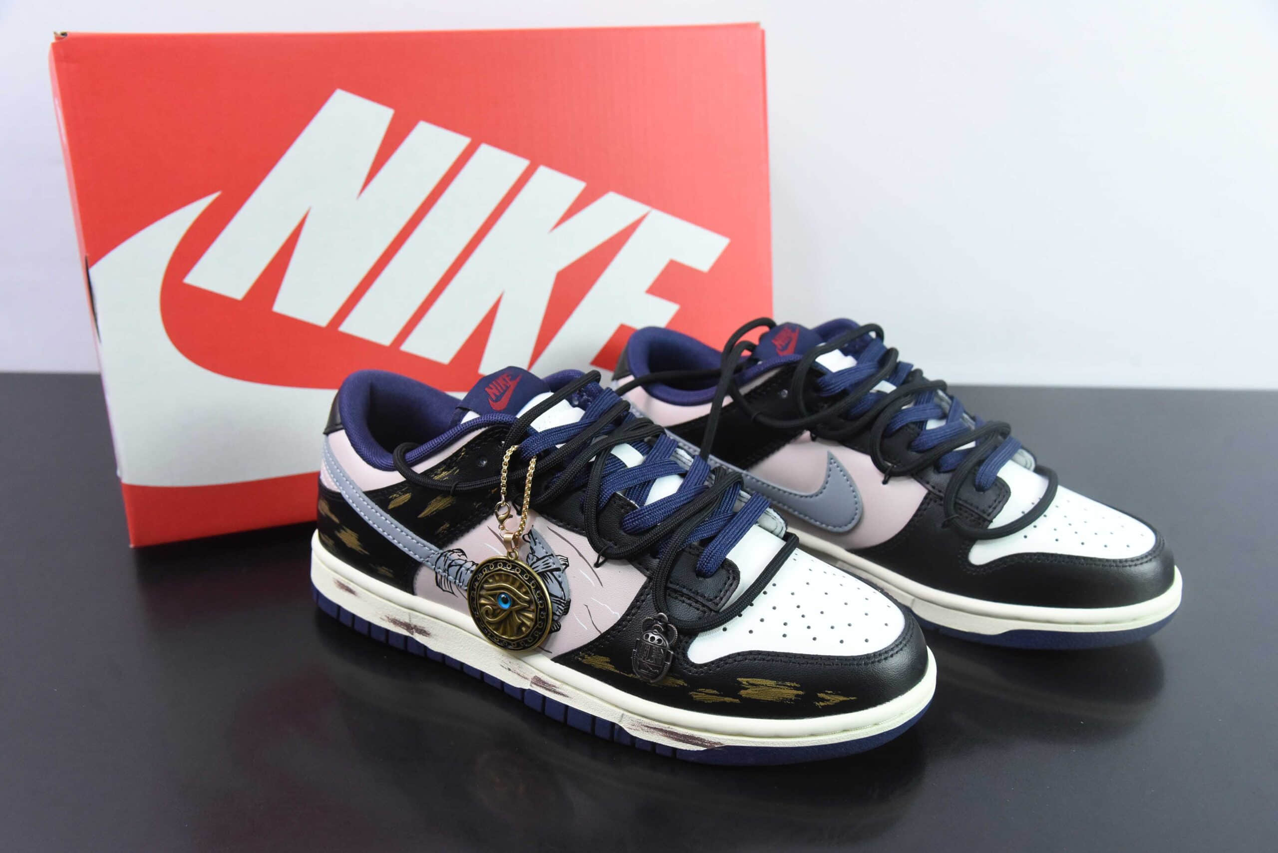 耐克Nike SB Dunk Low LotEye of Horus黑白紫荷鲁斯之眼涂鸦绑绳SB扣篮系列低帮休闲运动滑板板鞋纯原版本 货号：FV8106-181 