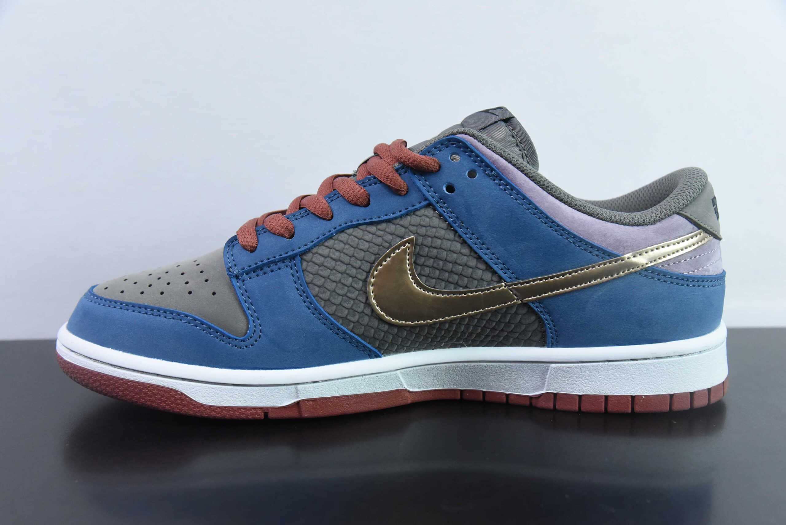 耐克Nike Dunk Low NO.205 黑神话悟空祥云龙纹游戏主题SB低帮休闲滑板鞋纯原版本 货号：FB8895-601
