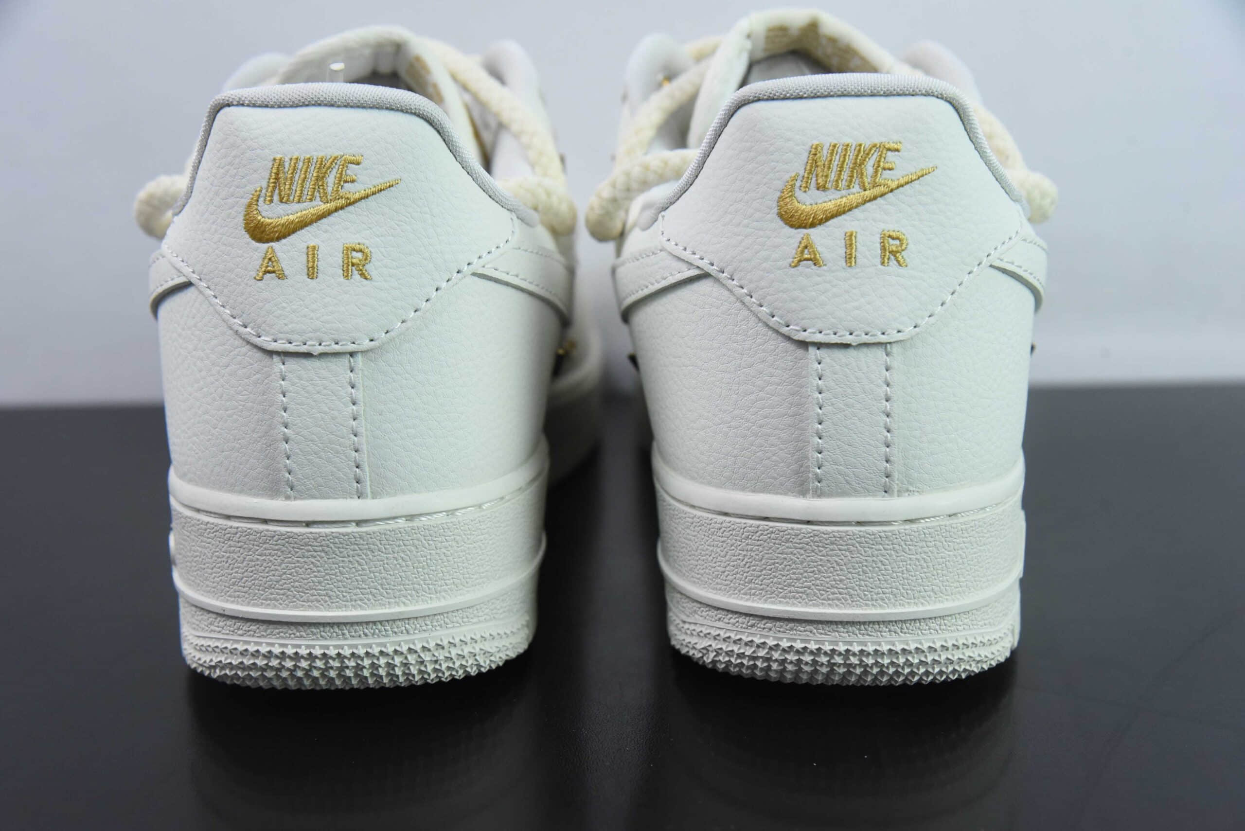 耐克Nike Air Force 1´07 Low 米色解构四勾空军一号低帮百搭休闲运动板鞋纯原版本 货号：FX3654-111