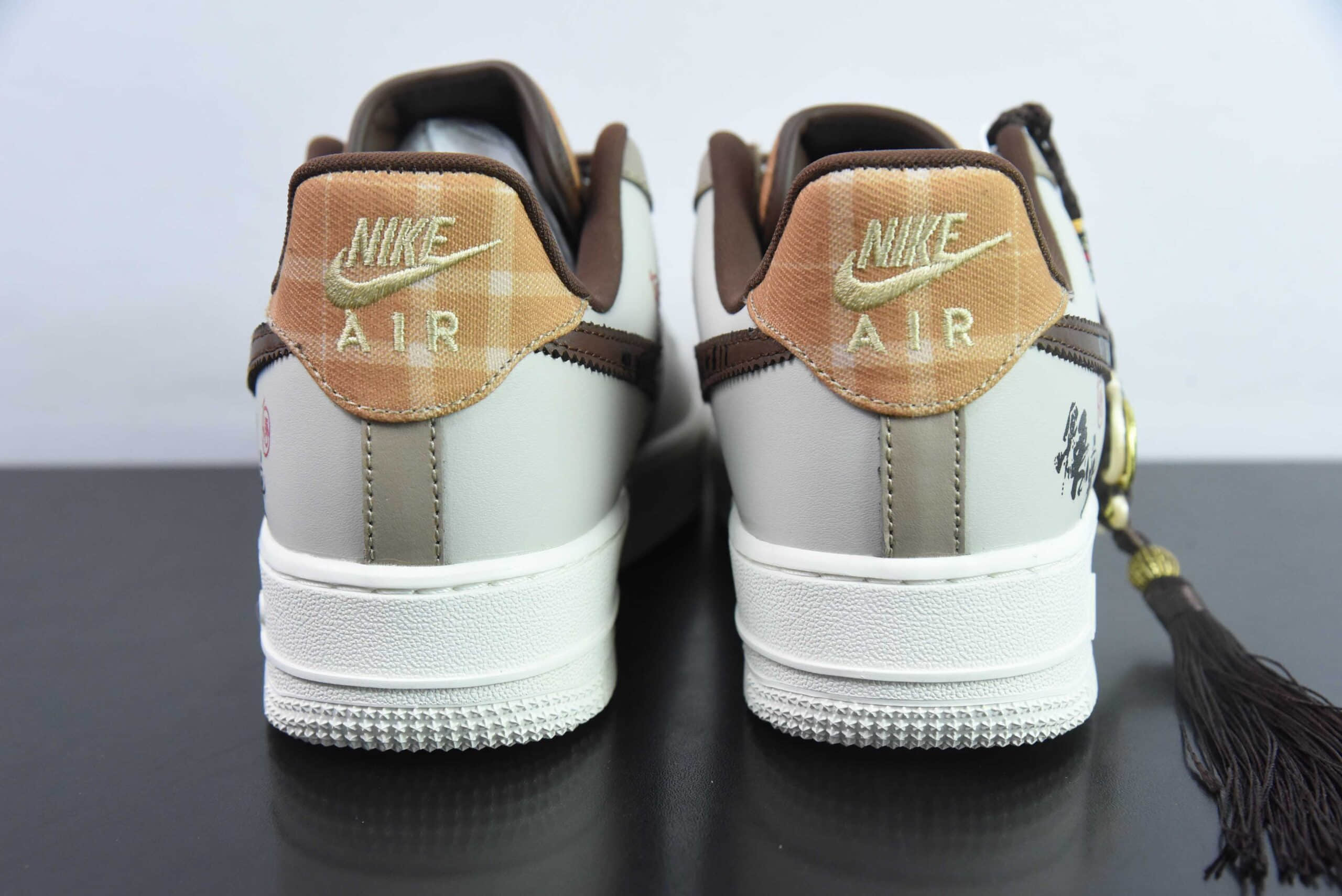 耐克Nike Air Force 1 07 Low Black Myth Wu kong芝麻可可棕雕花黑悟空涂鸦空军一号低帮休闲板鞋纯原版本 货号:FV3702-122