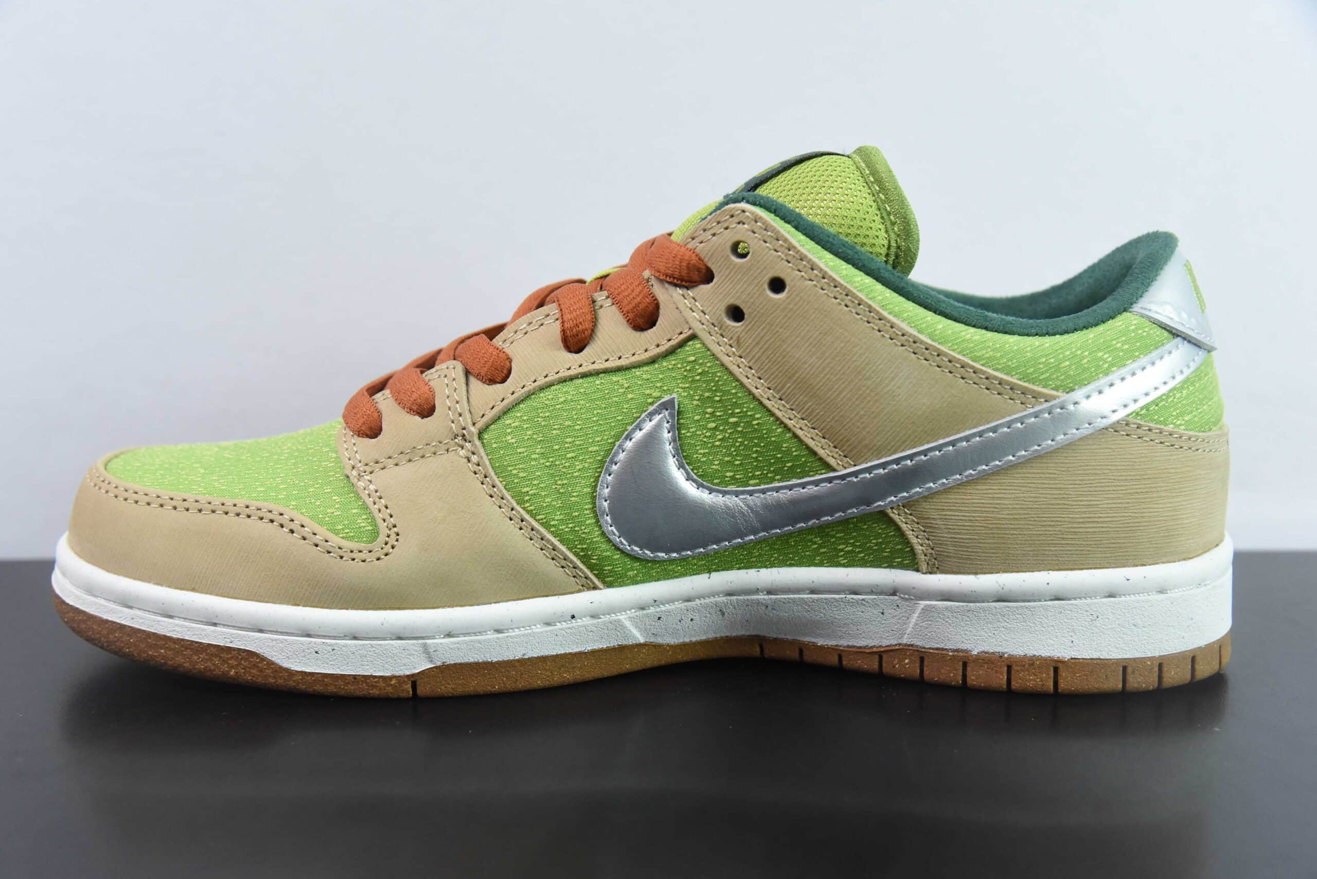 耐克Nike Dunk SB Low Dinner Plate Escargot 蜗牛SB扣篮系列低帮滑板鞋纯原版本 货号：FQ7585-200