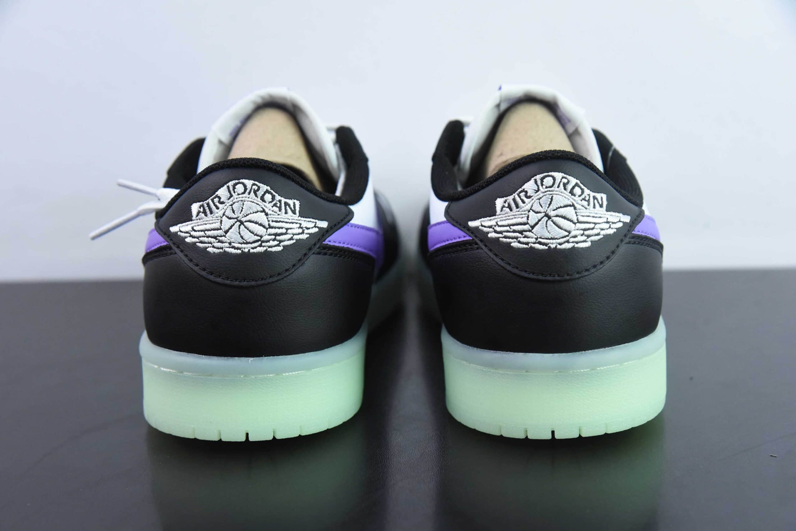 乔丹Air Jordan 1 Low 黑白紫 AJ1乔1低帮休闲板鞋纯原版本 货号：HF0410-001