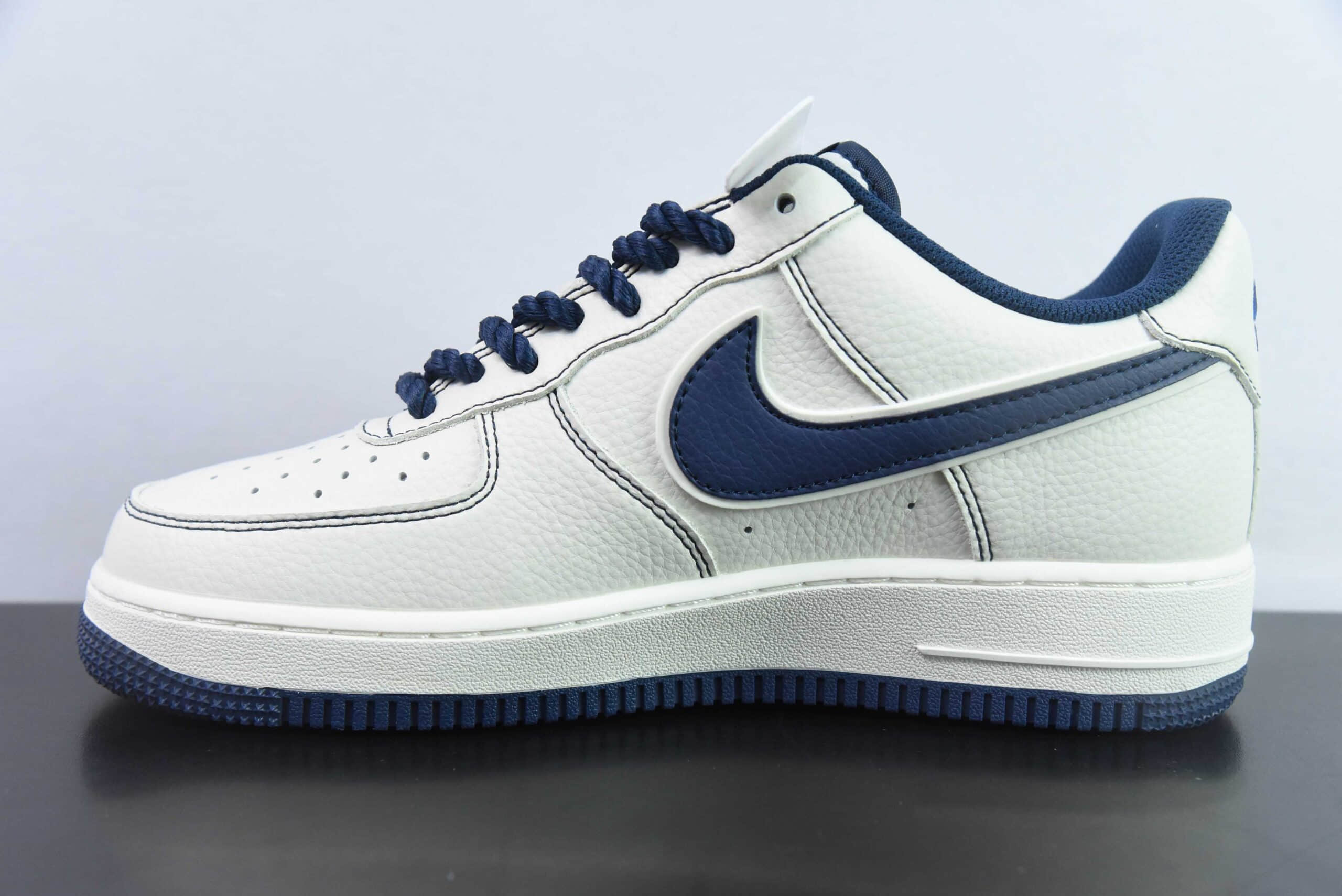 耐克Nike Air Force 1 Low 07 x UNDEFEATED 白蓝小钩麻绳空军一号低帮休闲板鞋纯原版本 货号:UT2023-205