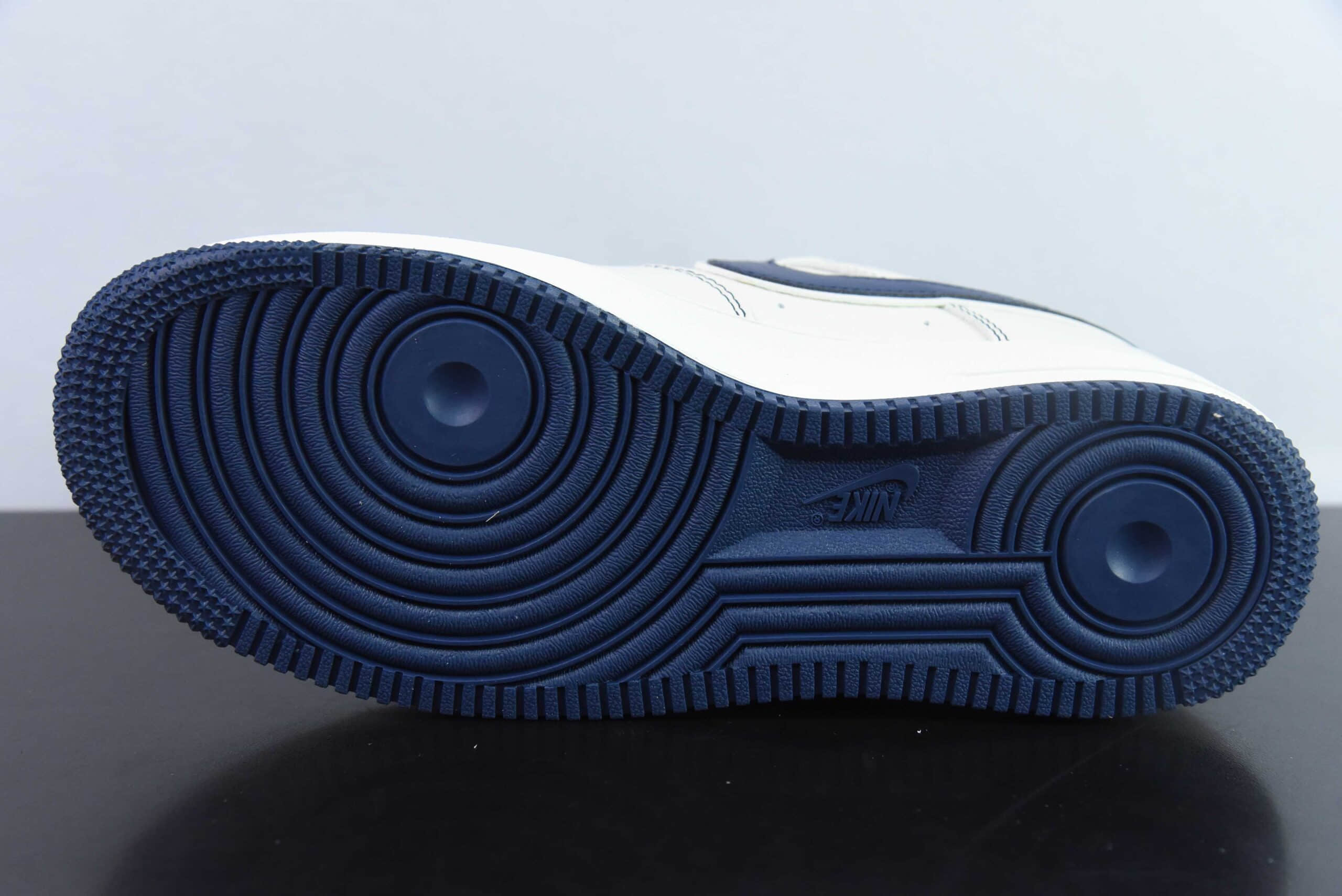 耐克Nike Air Force 1 Low 07 x UNDEFEATED 白蓝小钩麻绳空军一号低帮休闲板鞋纯原版本 货号:UT2023-205