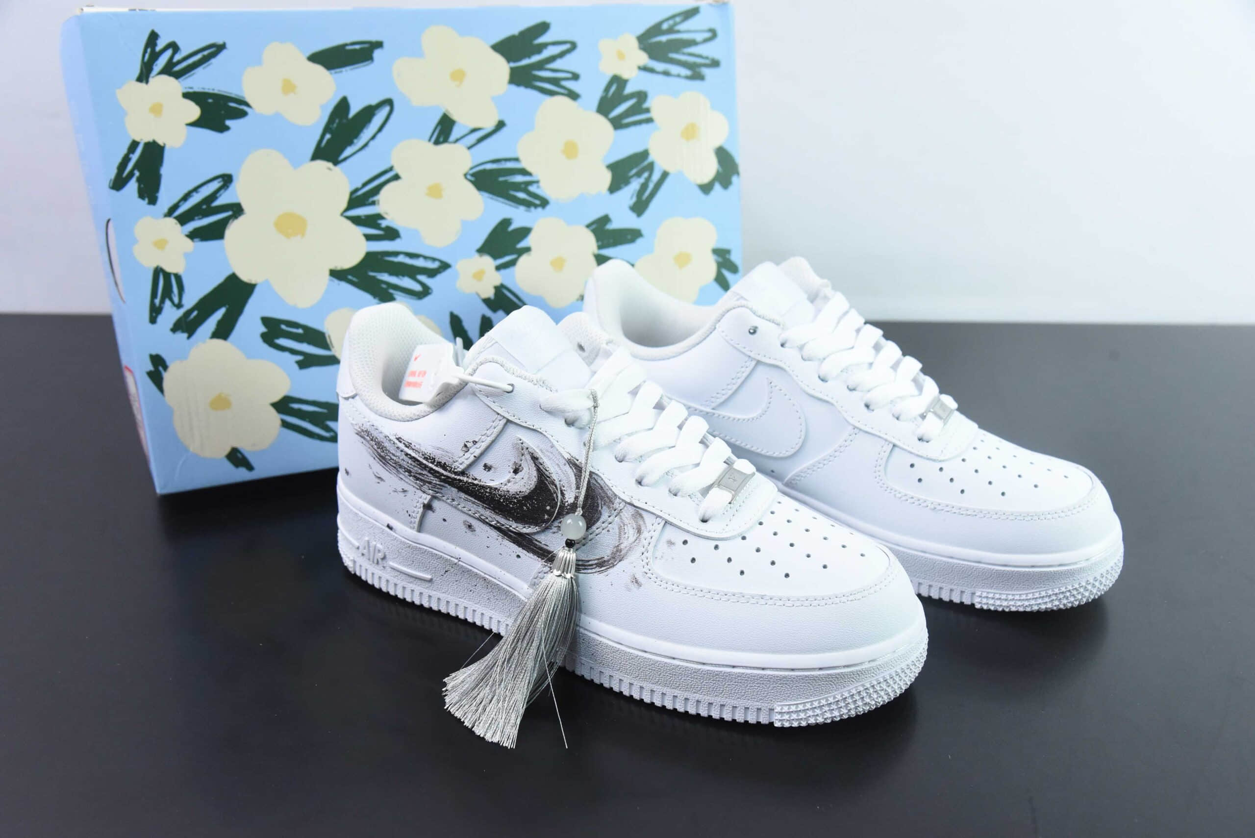 耐克Nike Air Force 1 Low 07 水墨画双钩空军一号低帮休闲板鞋纯原版本 货号:LL6976-521