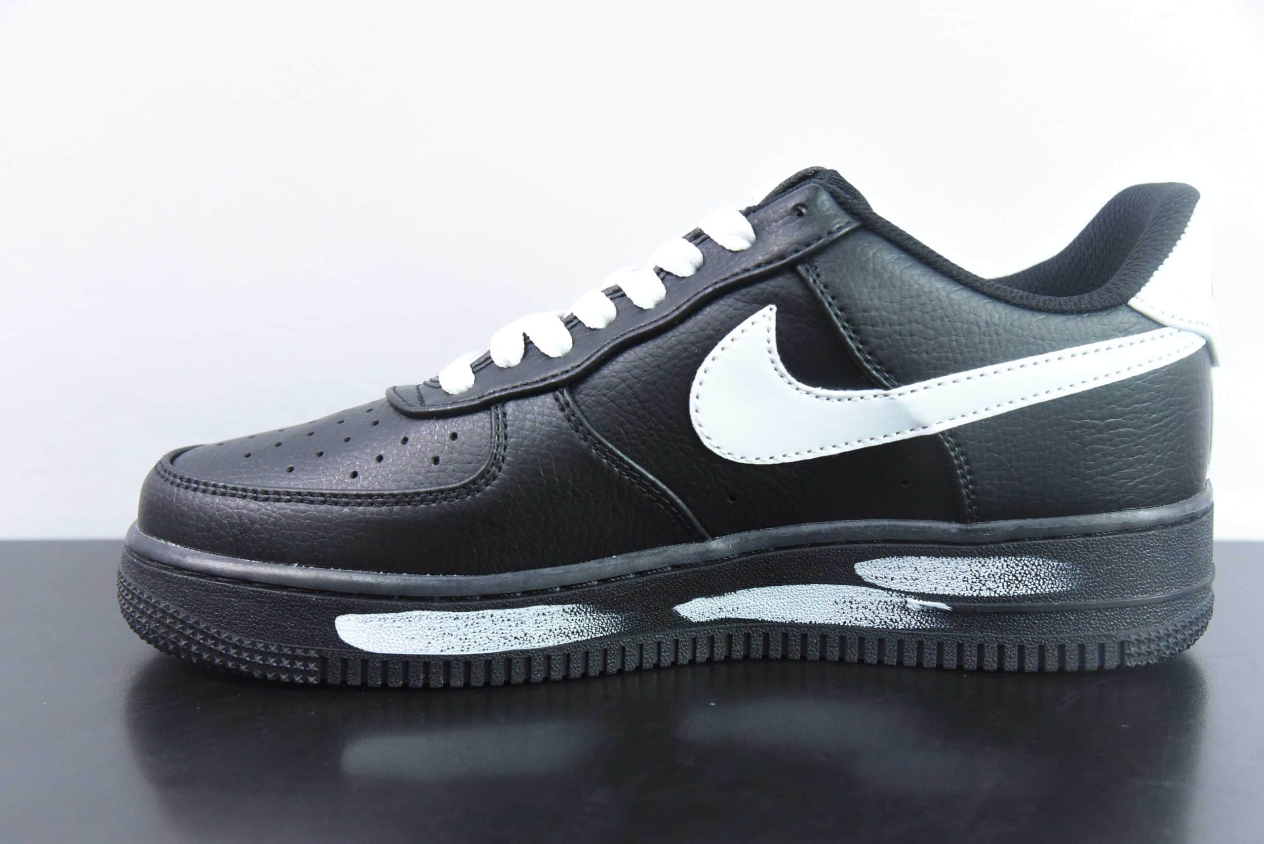 耐克Nike Air Force 1'07 Low 黑白涂鸦小勾空军一号低帮休闲板鞋纯原版本 货号:CI9533-081