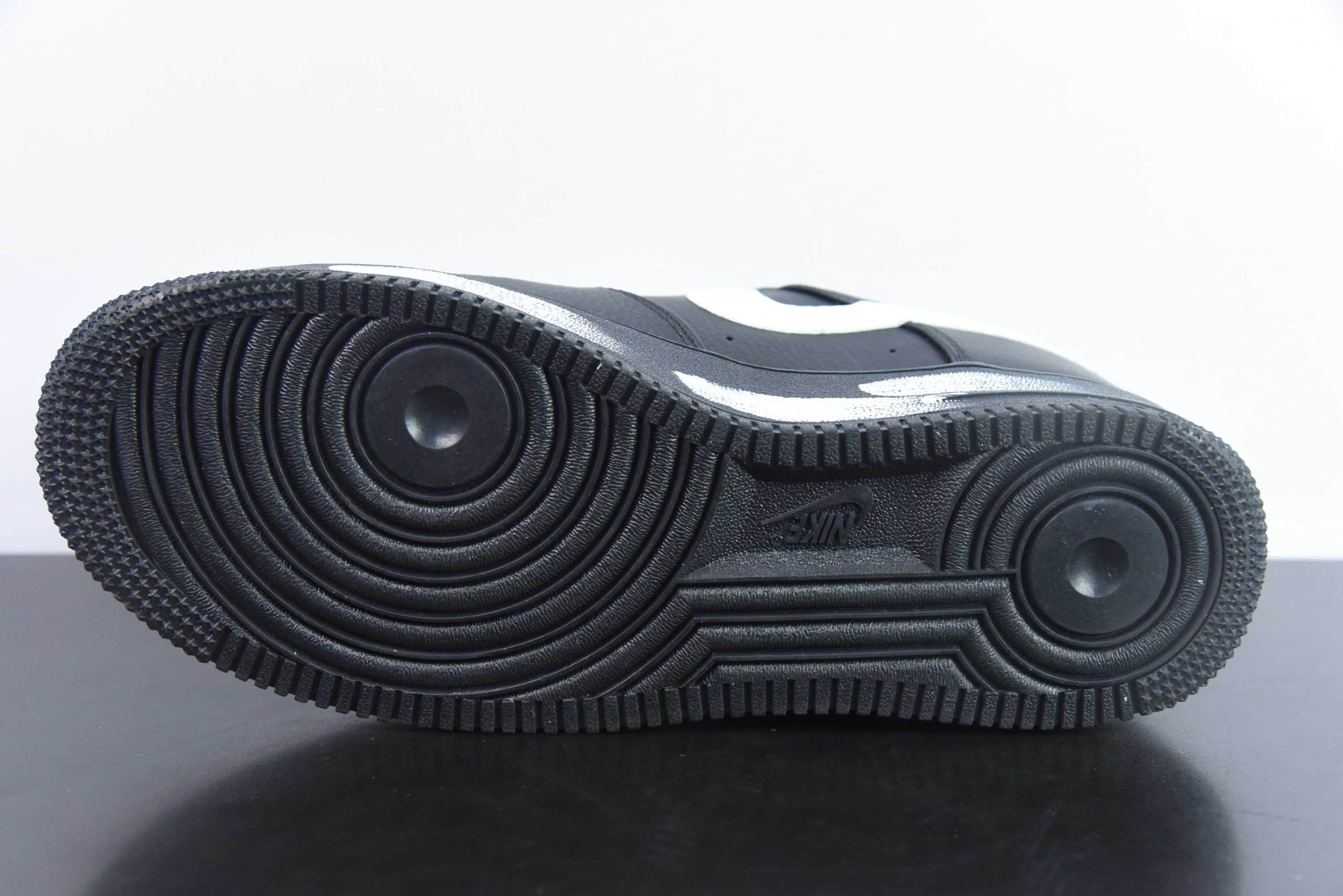 耐克Nike Air Force 1'07 Low 黑白涂鸦小勾空军一号低帮休闲板鞋纯原版本 货号:CI9533-081
