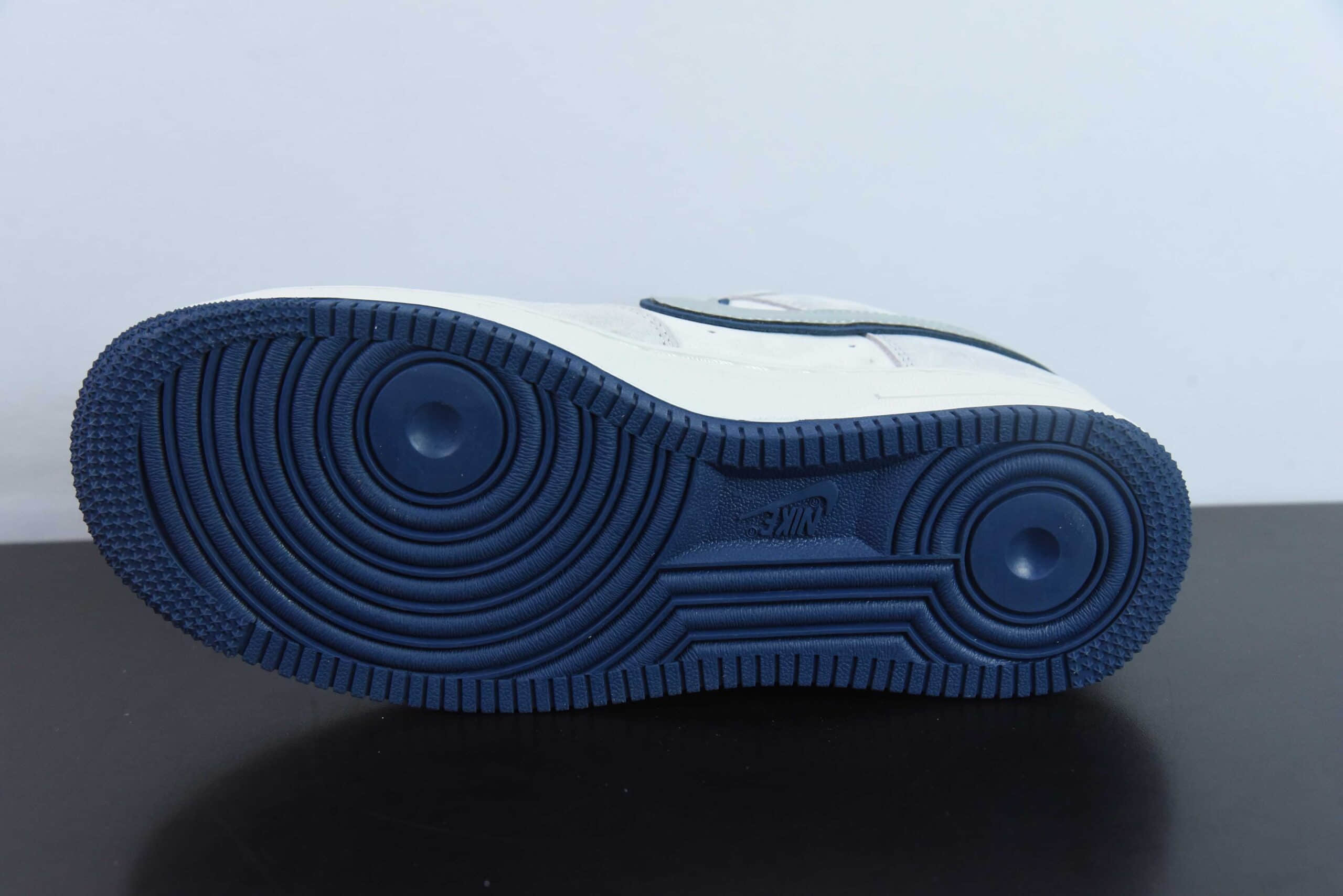 耐克Nike Air Force 1 AF1 CDG联名麂皮灰北面印花空军一号低帮休闲板鞋纯原版本 货号:HD1968-014