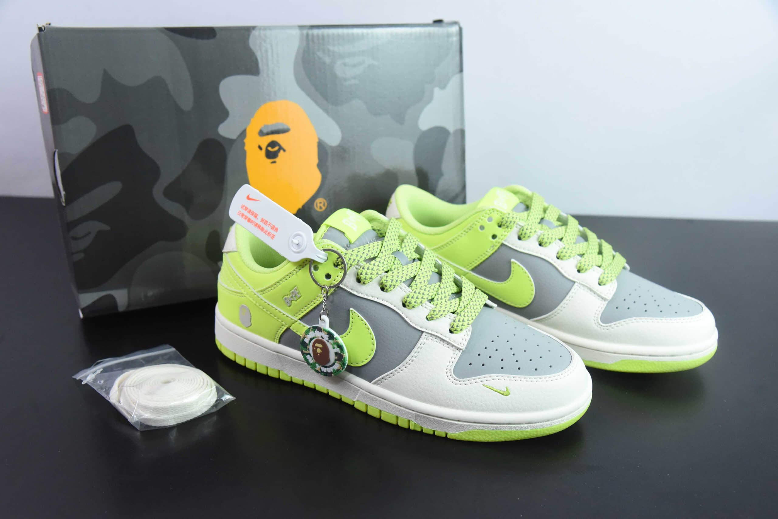 耐克Nike SB Dunk Low“ Bape联名——米灰绿” 周年高端定制SB低帮休闲板鞋纯原版本 货号:BB8969-005