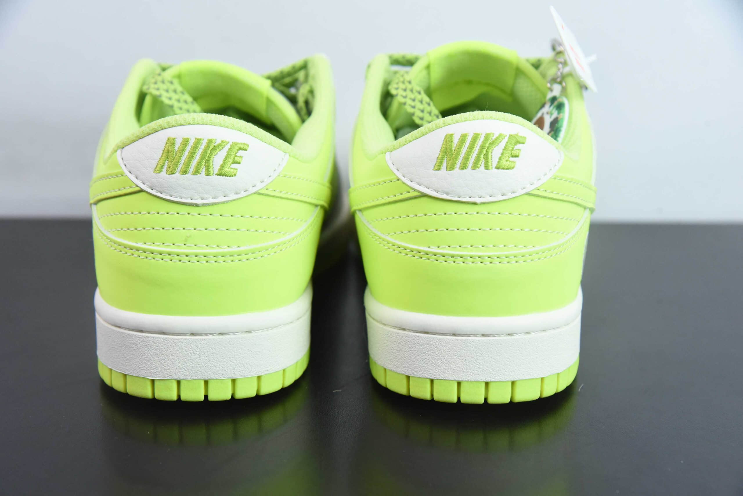 耐克Nike SB Dunk Low“ Bape联名——米灰绿” 周年高端定制SB低帮休闲板鞋纯原版本 货号:BB8969-005