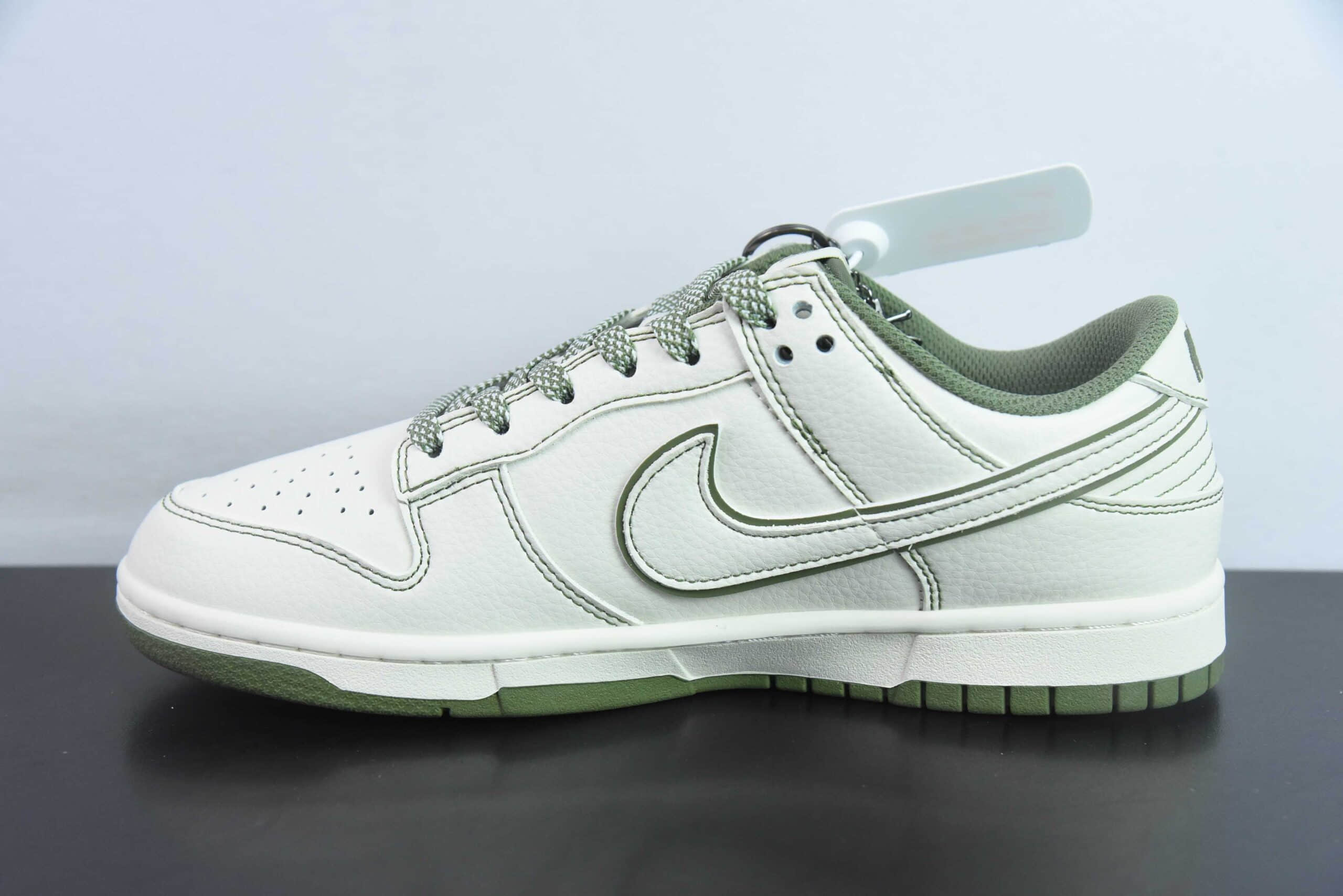 耐克Nike SB Dunk Low“ 斯图西联名米绿线条” 周年高端定制SB低帮休闲板鞋纯原版本 货号:BB1818-102