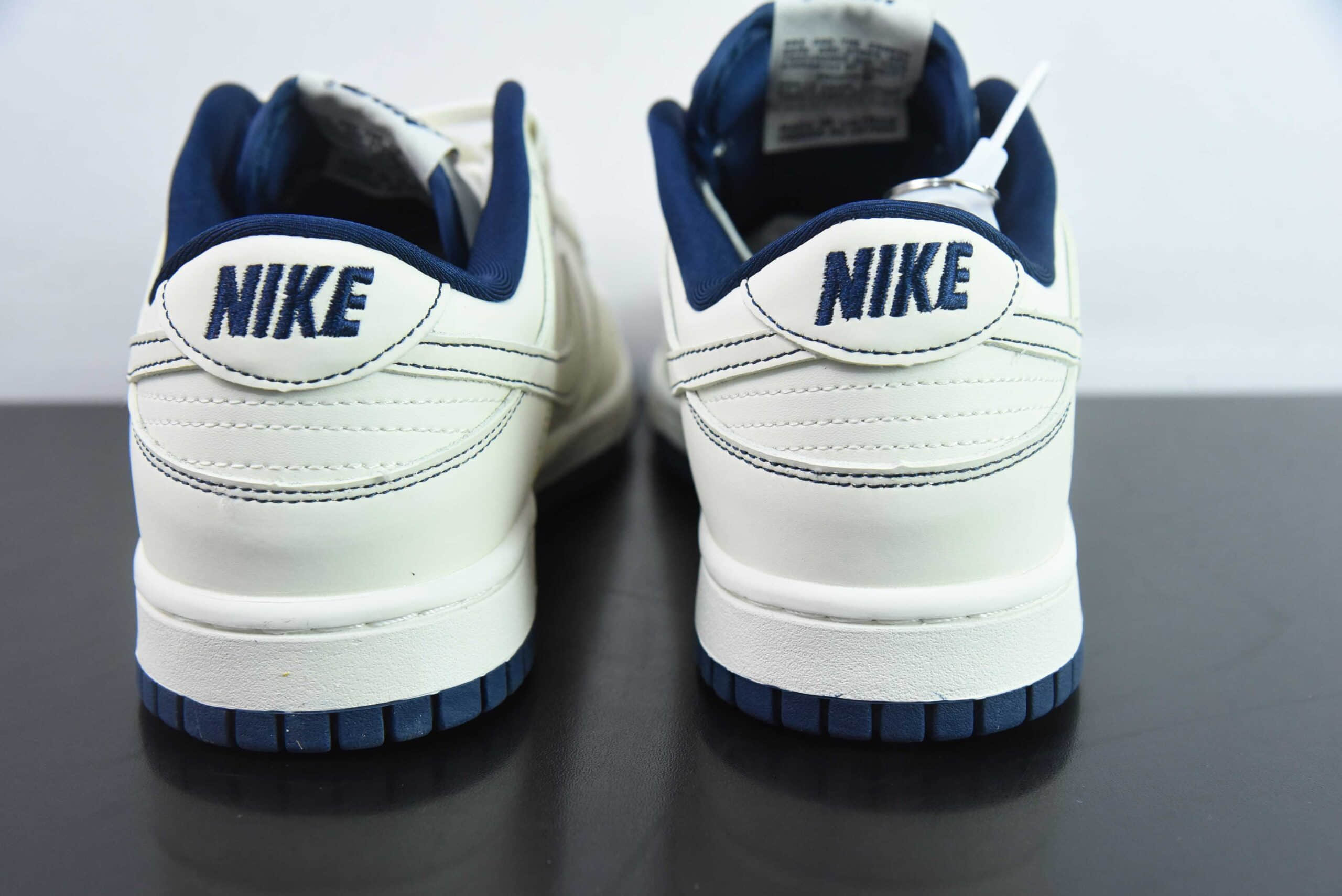 耐克Nike Dunk x MLB 纽约洋基队联名白蓝印花周年高端定制SB低帮休闲板鞋纯原版本 货号:KK1688-001