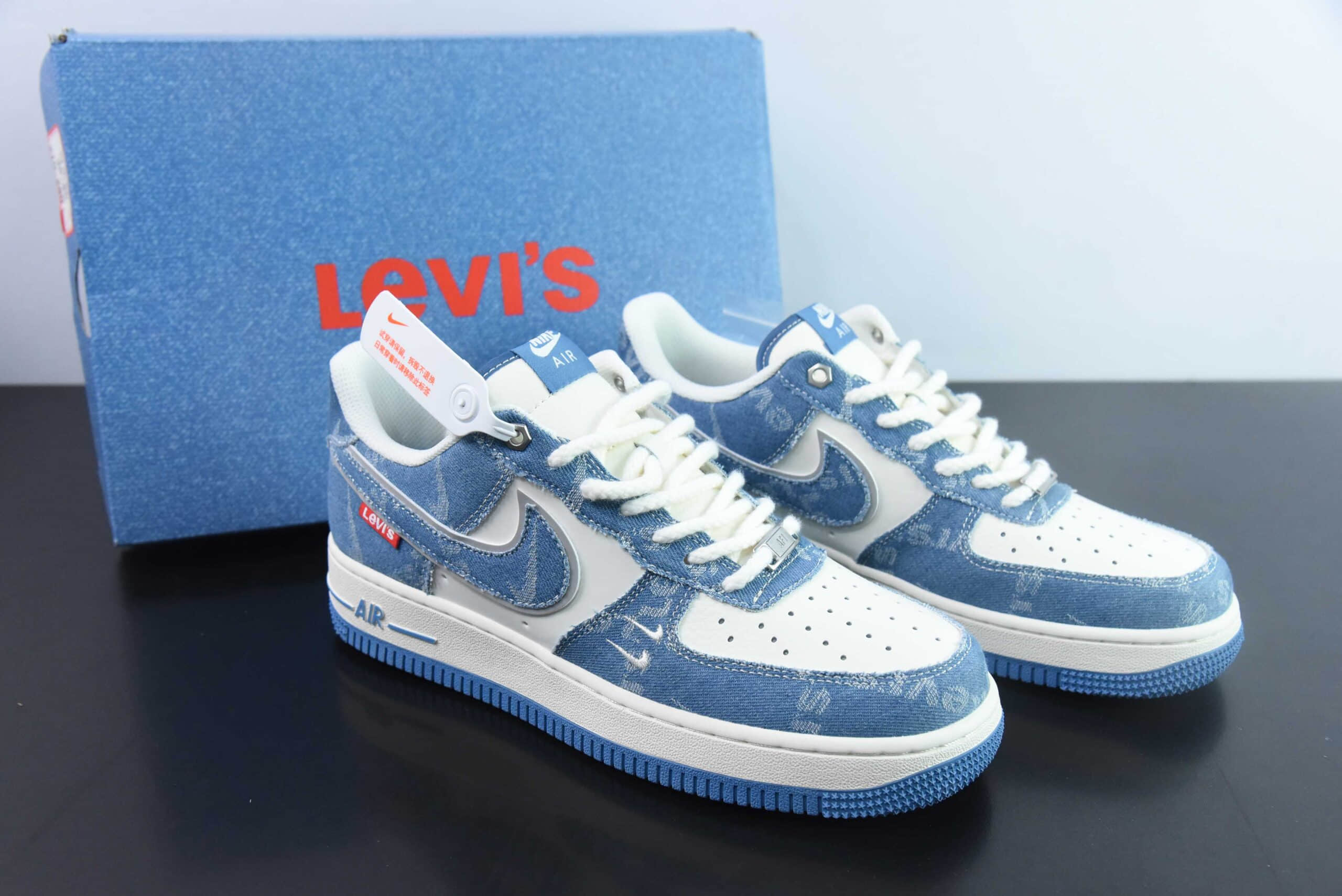 耐克Nike Air Force 1'07 Low 李维斯联名天蓝牛仔空军一号低帮休闲板鞋纯原版本 货号:SJ6698-003