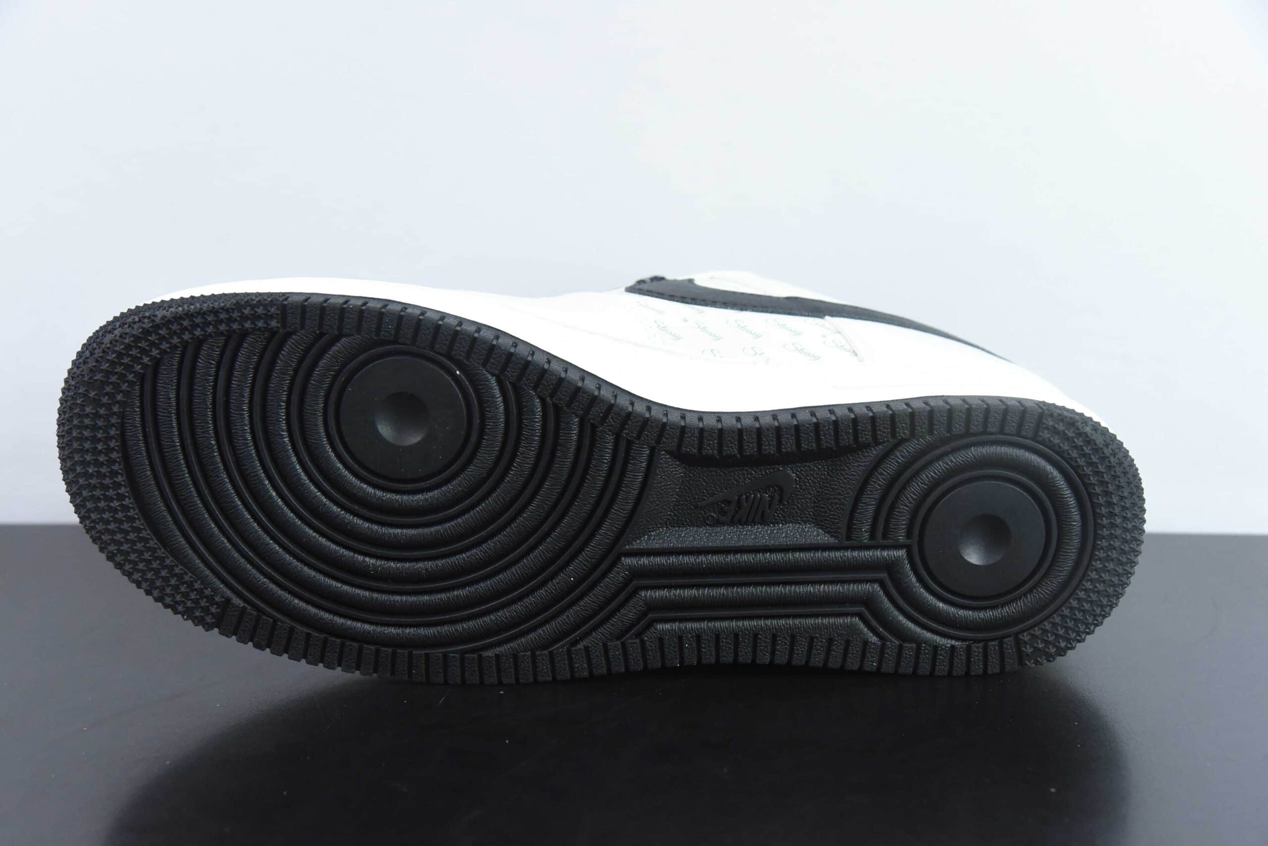 耐克Nike Air Force 1 AF1斯图西联名白黑刺绣空军一号低帮休闲板鞋纯原版本 货号:XZ3328-001