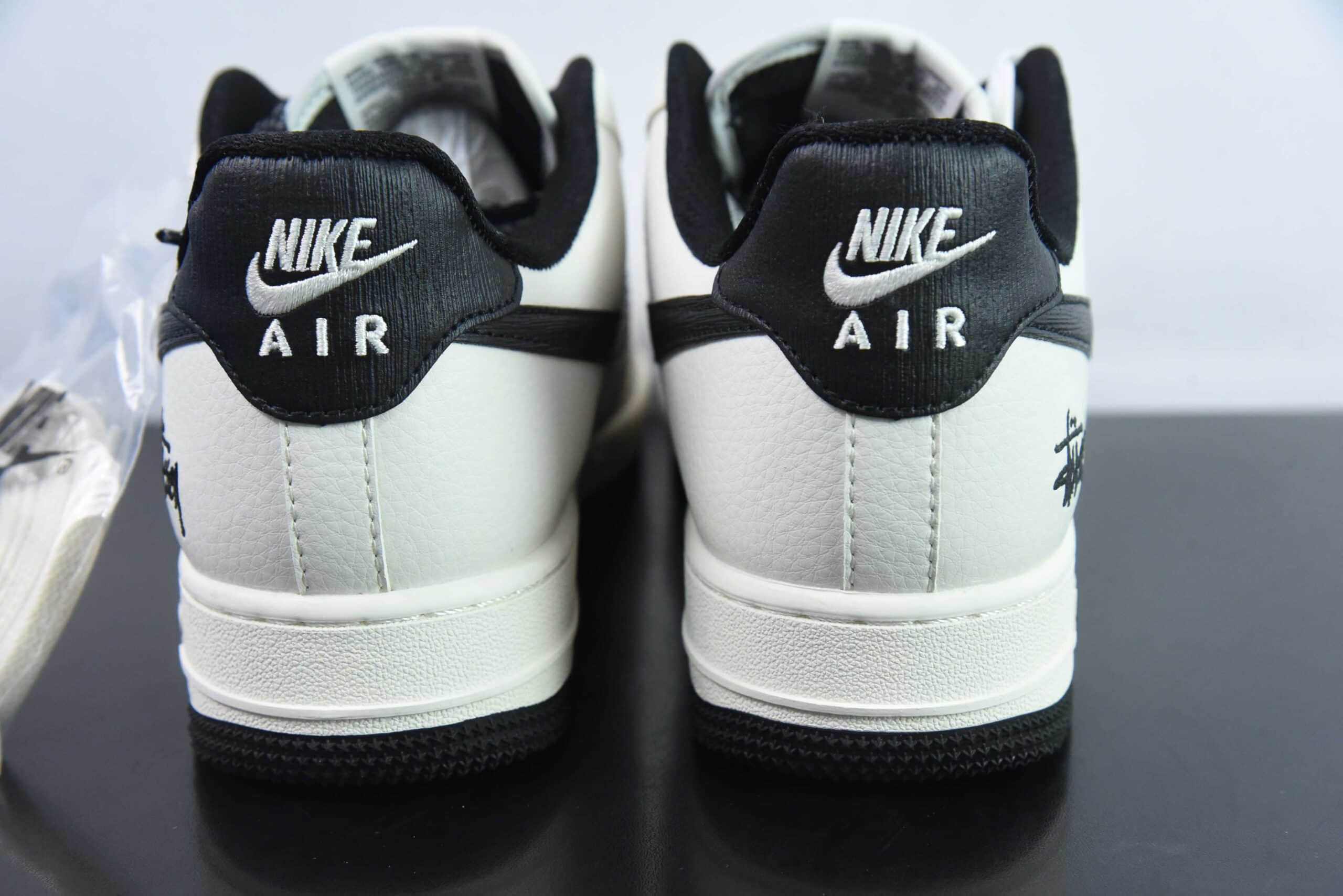 耐克Nike Air Force 1 AF1斯图西联名白黑刺绣空军一号低帮休闲板鞋纯原版本 货号:XZ3328-001