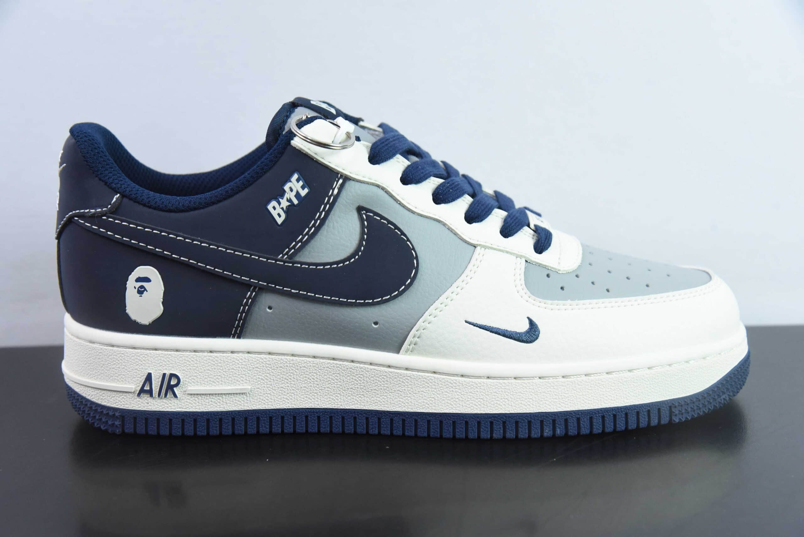 耐克NIke Air Force 1 '07 Low “Bape联名深蓝米灰”空军一号低帮休闲板鞋纯原版本 货号:BB6566-206