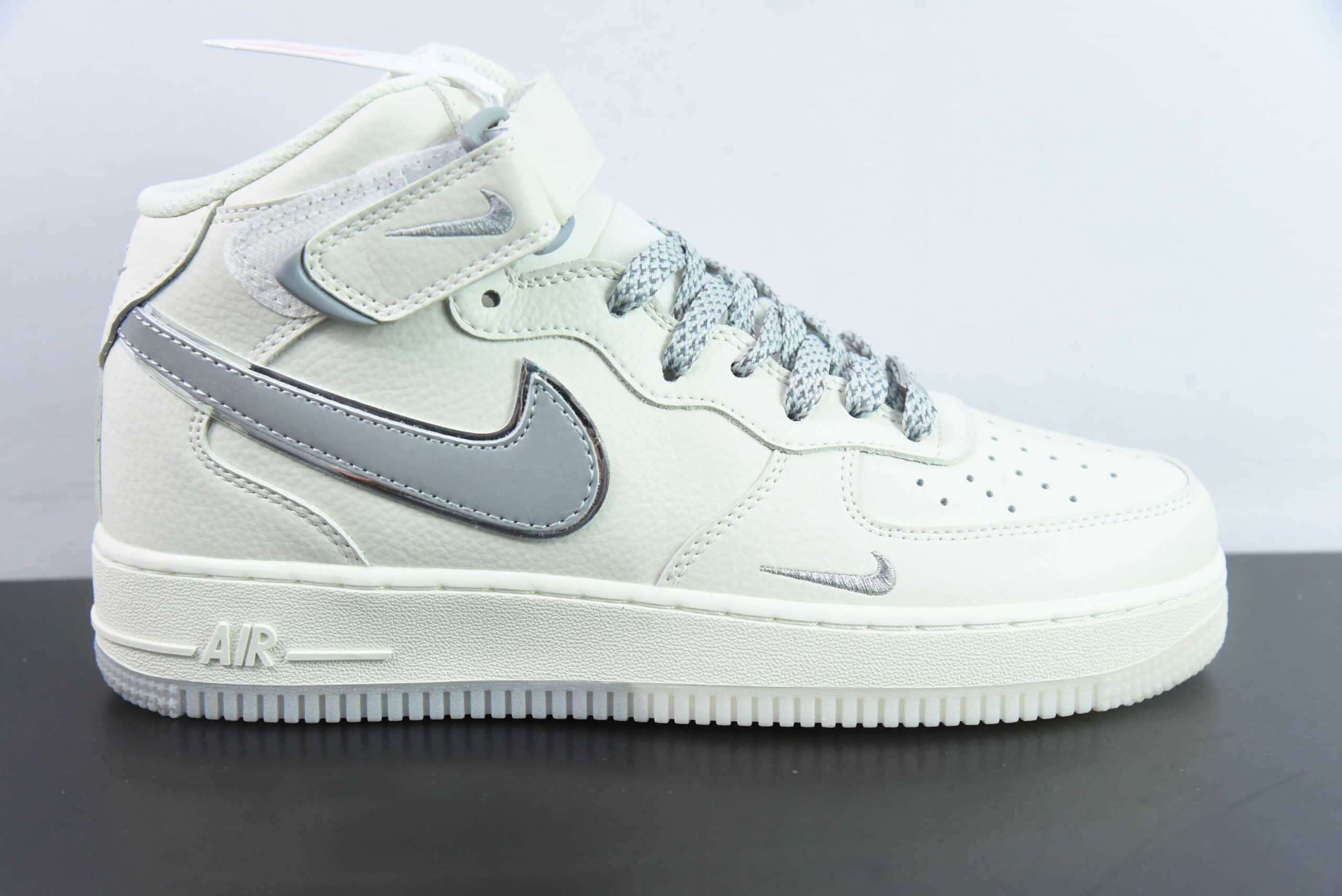 耐克Nike Air Force 1 Mid 07 米银满天星空军一号中帮休闲板鞋纯原版本 货号:XL0236-232