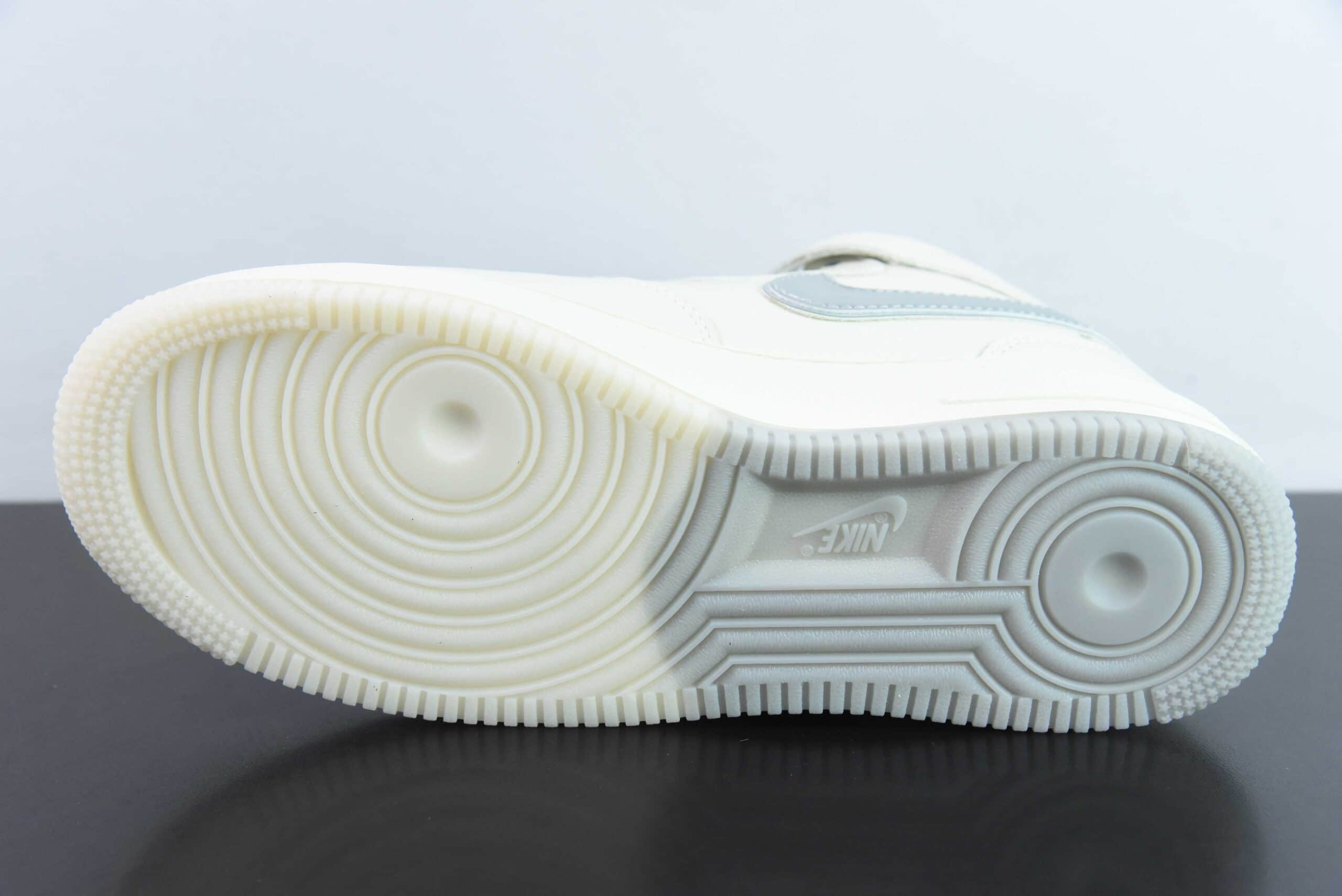 耐克Nike Air Force 1 Mid 07 米银满天星空军一号中帮休闲板鞋纯原版本 货号:XL0236-232