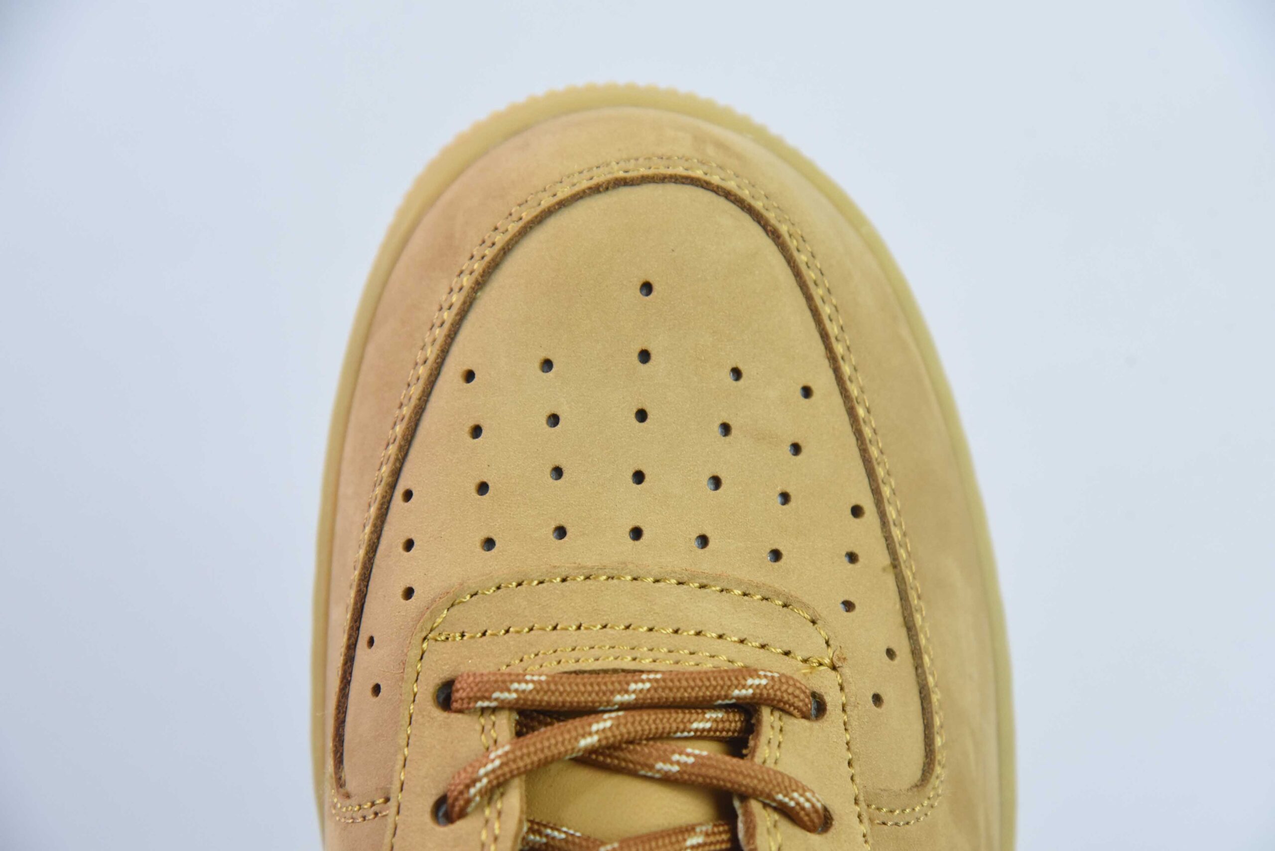 耐克Nike Air Force 1‘07 Mid小麦色麂皮空军一号中邦休闲板鞋纯原版本 货号:DJ9158-200