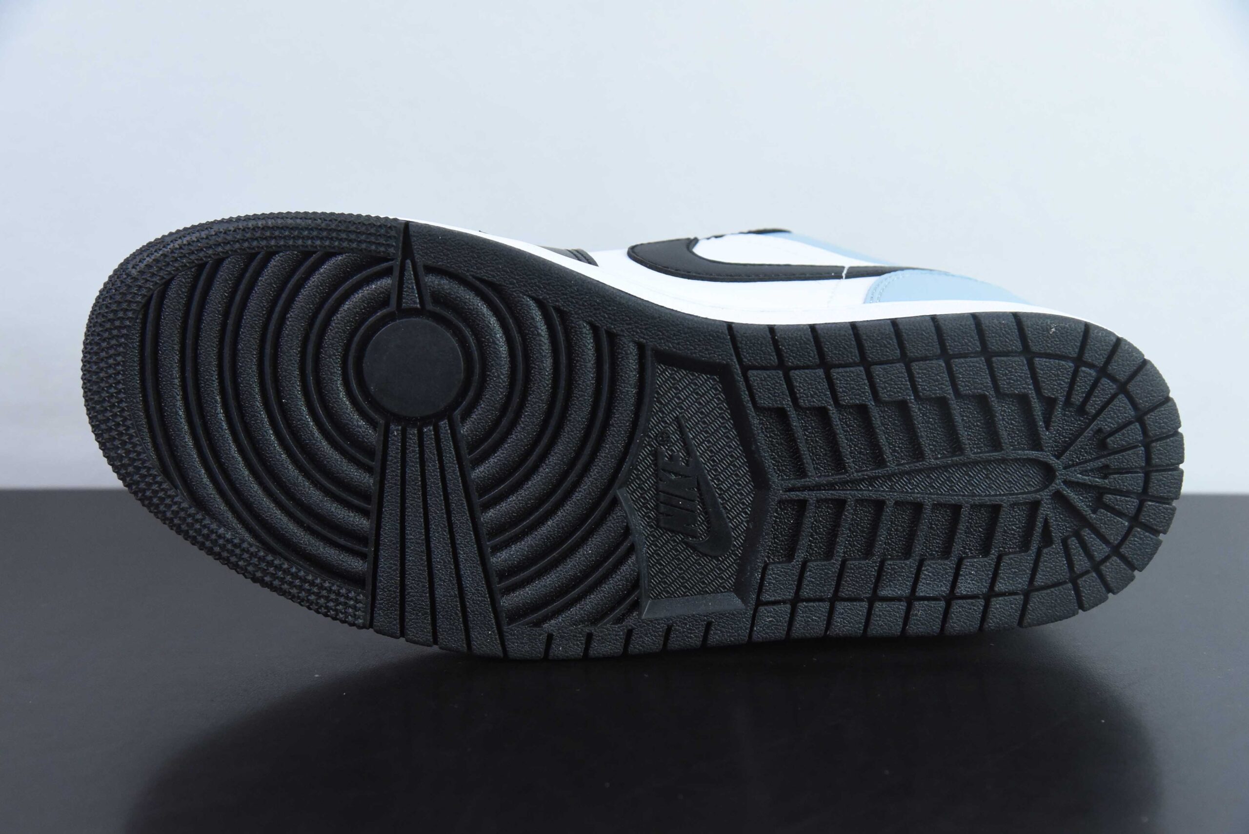 乔丹Air Jordan 1 Low AJ1乔1高端定制奔赴山海低帮复古篮球鞋纯原版本 货号:553558-132