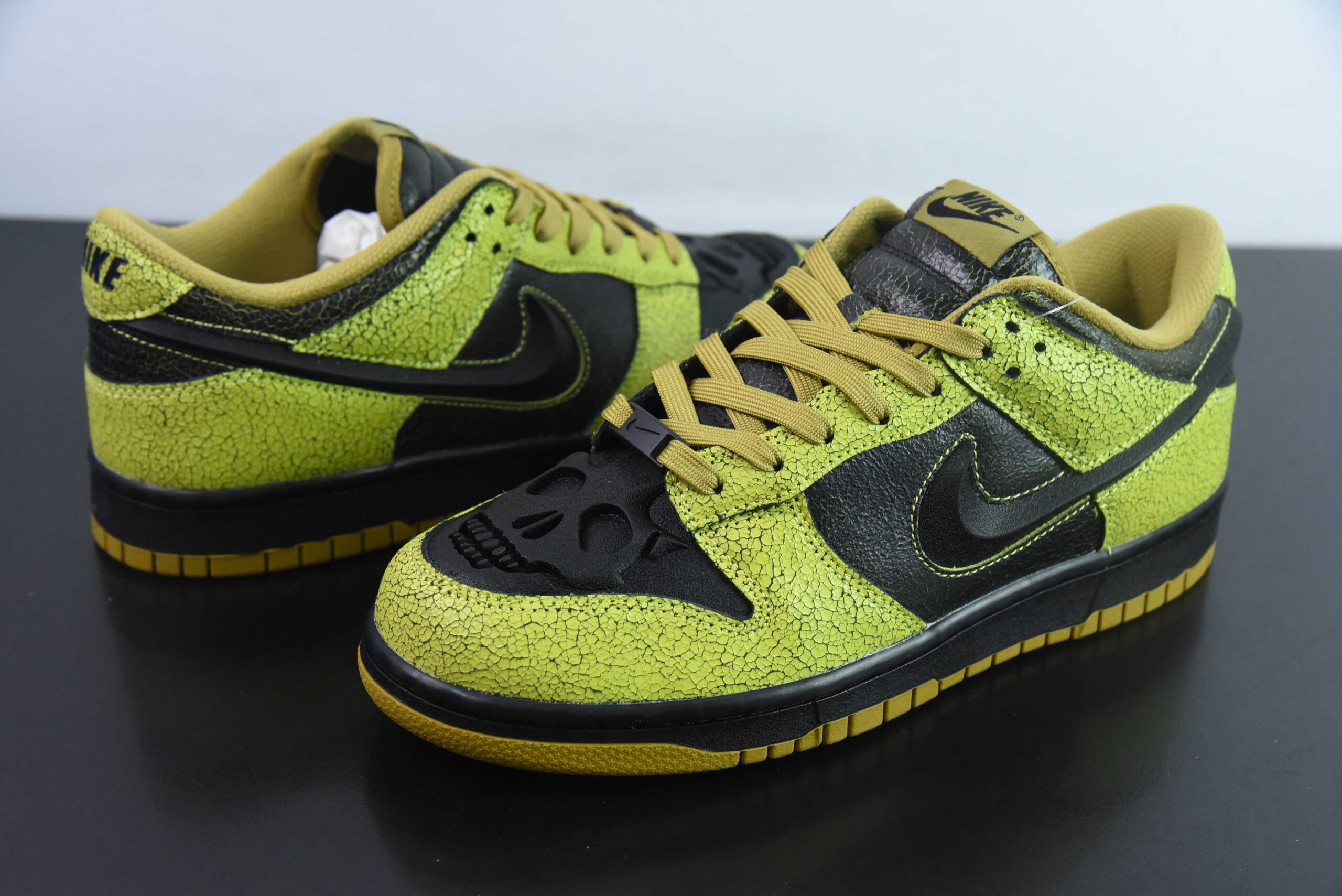 耐克Nike SB Dunk Low万圣节限定黑绿SB低帮休闲滑板鞋纯原版本 货号:HV6103-300