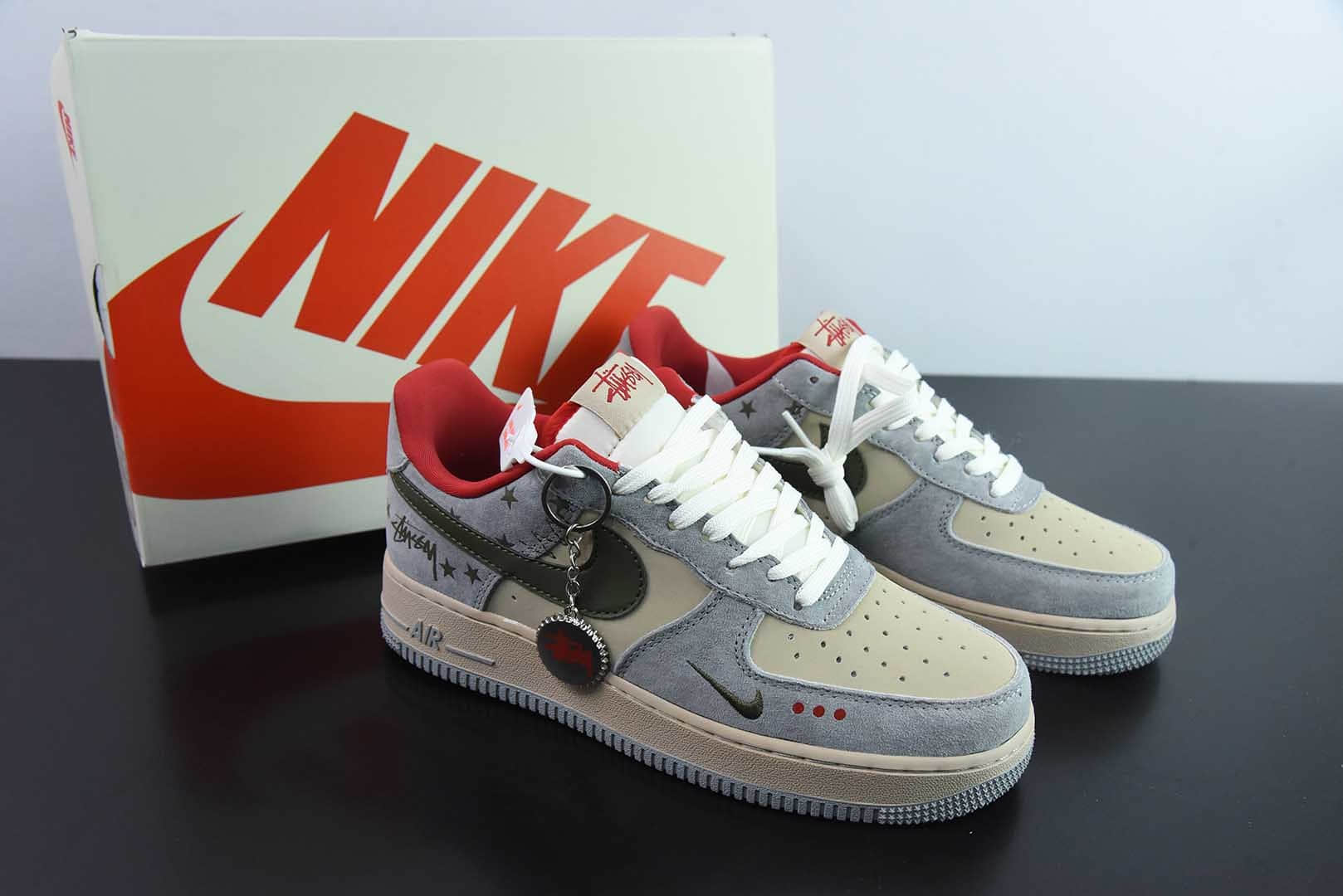 耐克Nike Air Force 1 '07 Low “斯图西联名橄榄绿五角星”空军一号低帮休闲板鞋纯原版本 货号:KK1988-034