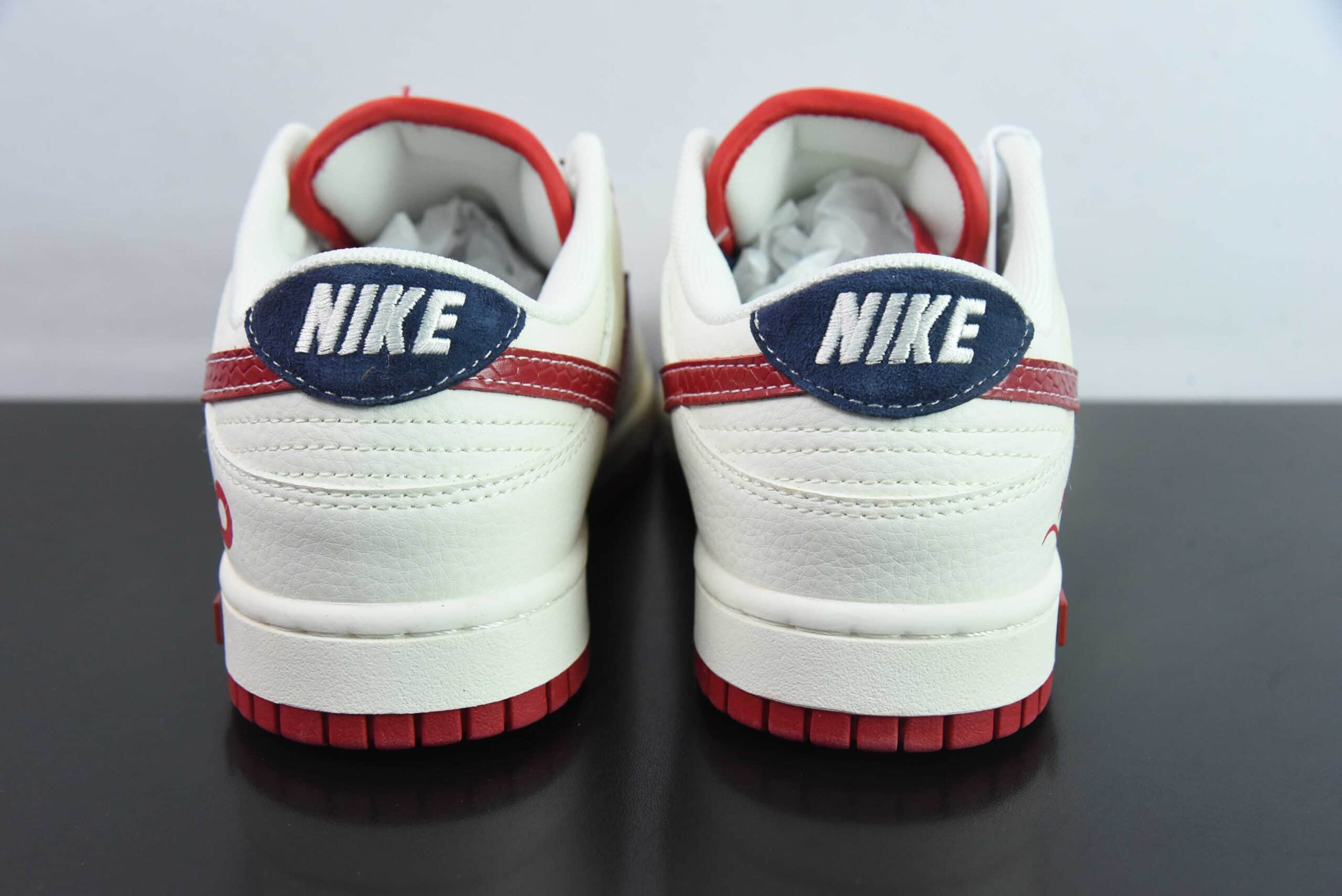 耐克Nike SB Dunk Low Supreme联名蛇年限定红蛇纹周年高端定制SB低帮休闲板鞋纯原版本 货号:XS1086-015