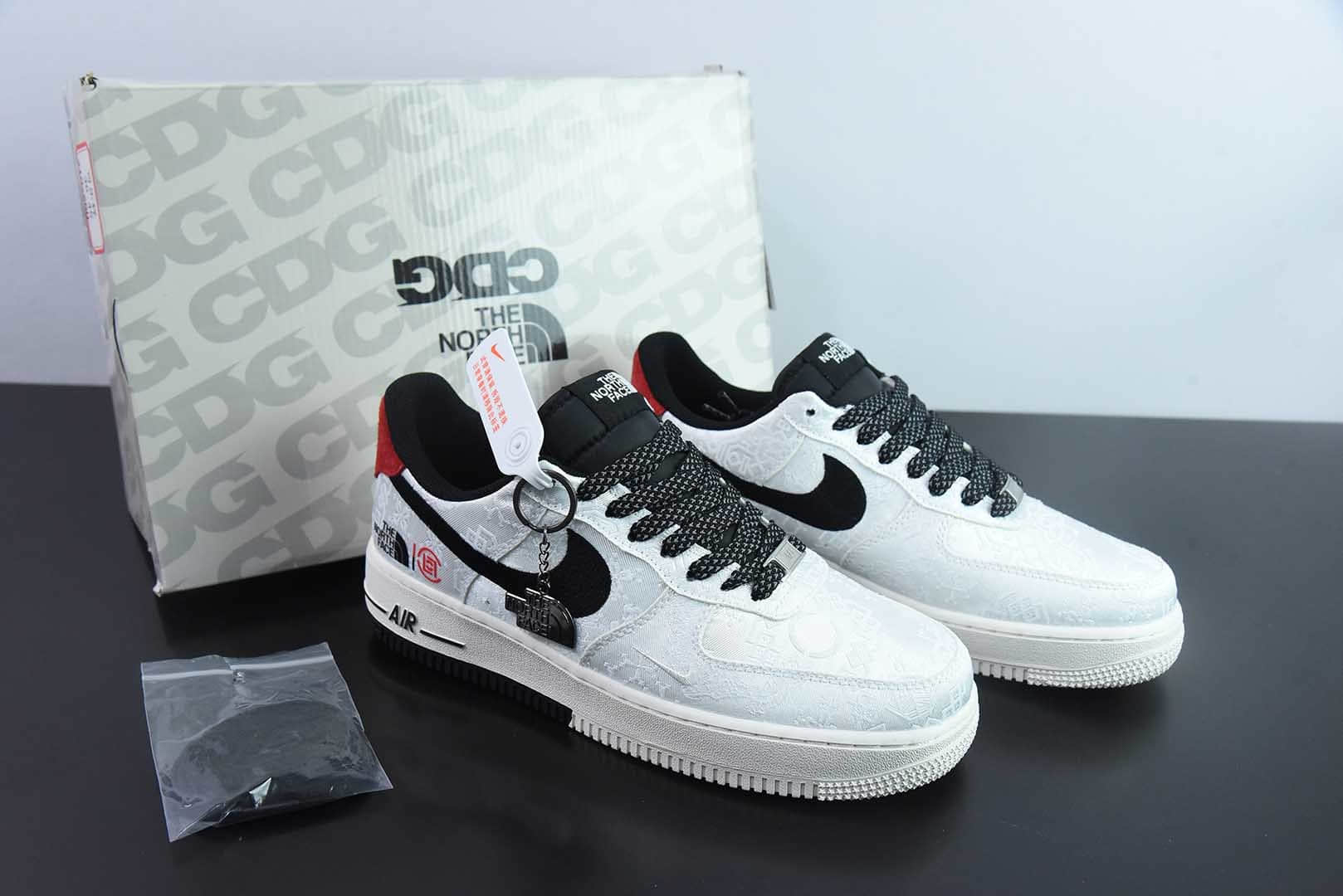 耐克Nike Air Force 1'07 Low 北面陈冠希联名双拼白丝绸空军一号低帮休闲板鞋纯原版本 货号:DM6868-054