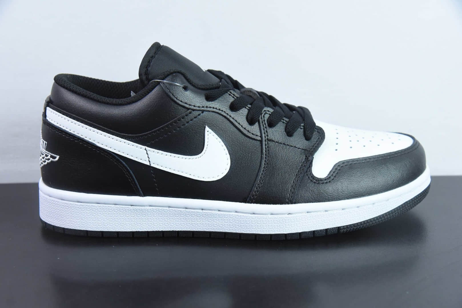 乔丹Air Jordan 1 Low AJ1乔1黑白色低帮复古篮球鞋纯原版本 货号：553558-043
