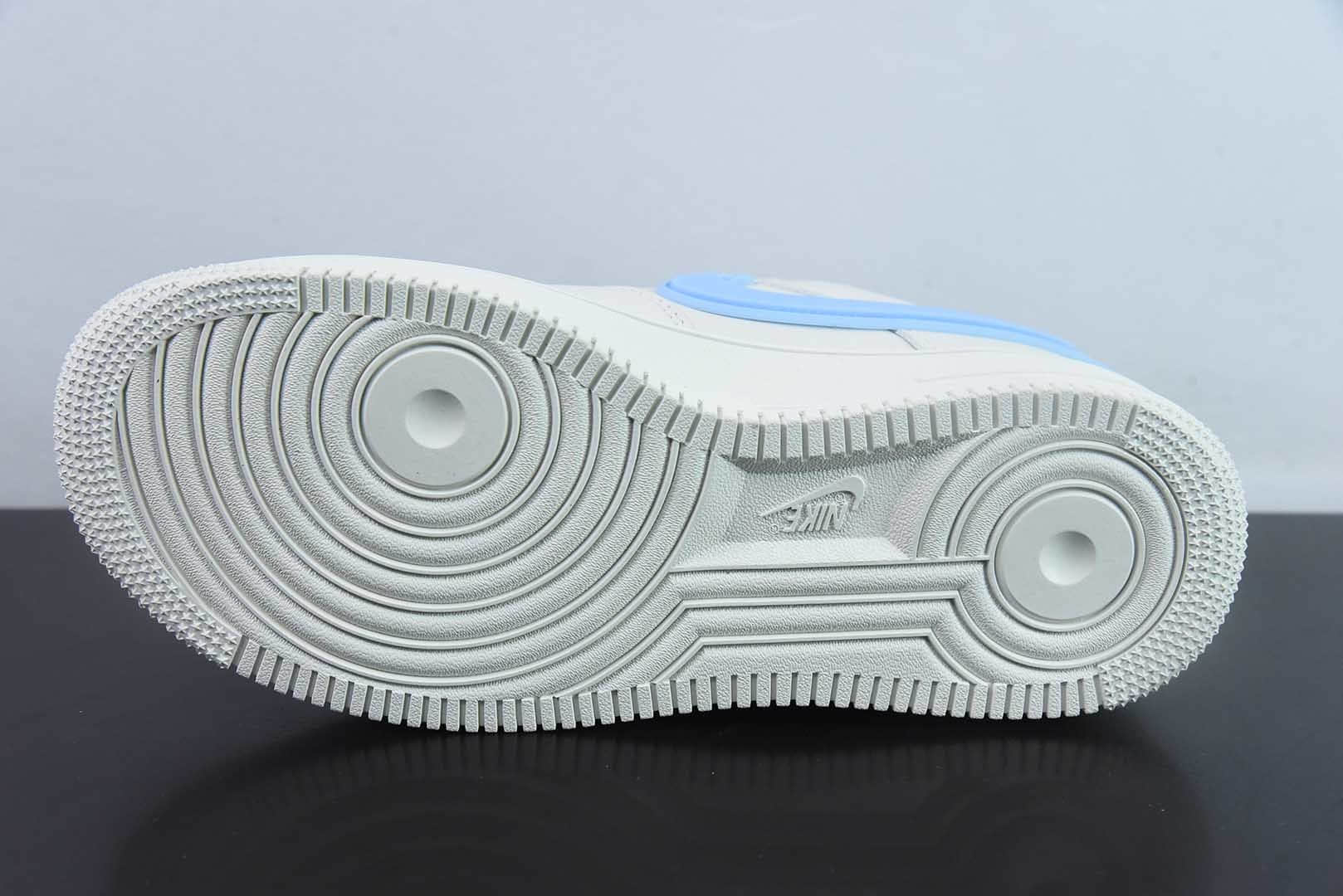 耐克Nike AMBUSH x NK Air Force 1 Low联名大钩白蓝空军一号低帮运动板鞋纯原版本 货号：DV3464-900 