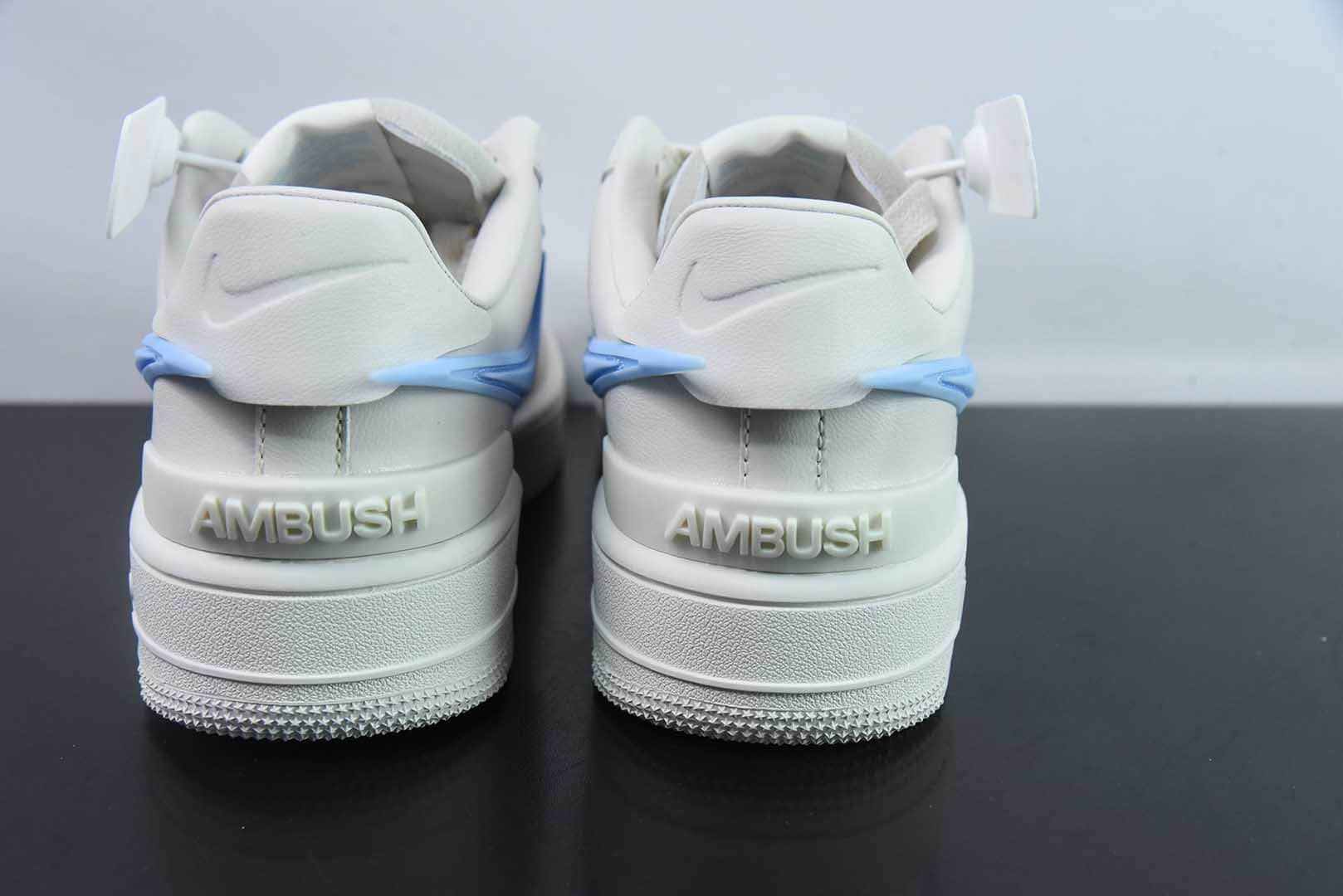 耐克Nike AMBUSH x NK Air Force 1 Low联名大钩白蓝空军一号低帮运动板鞋纯原版本 货号：DV3464-900 