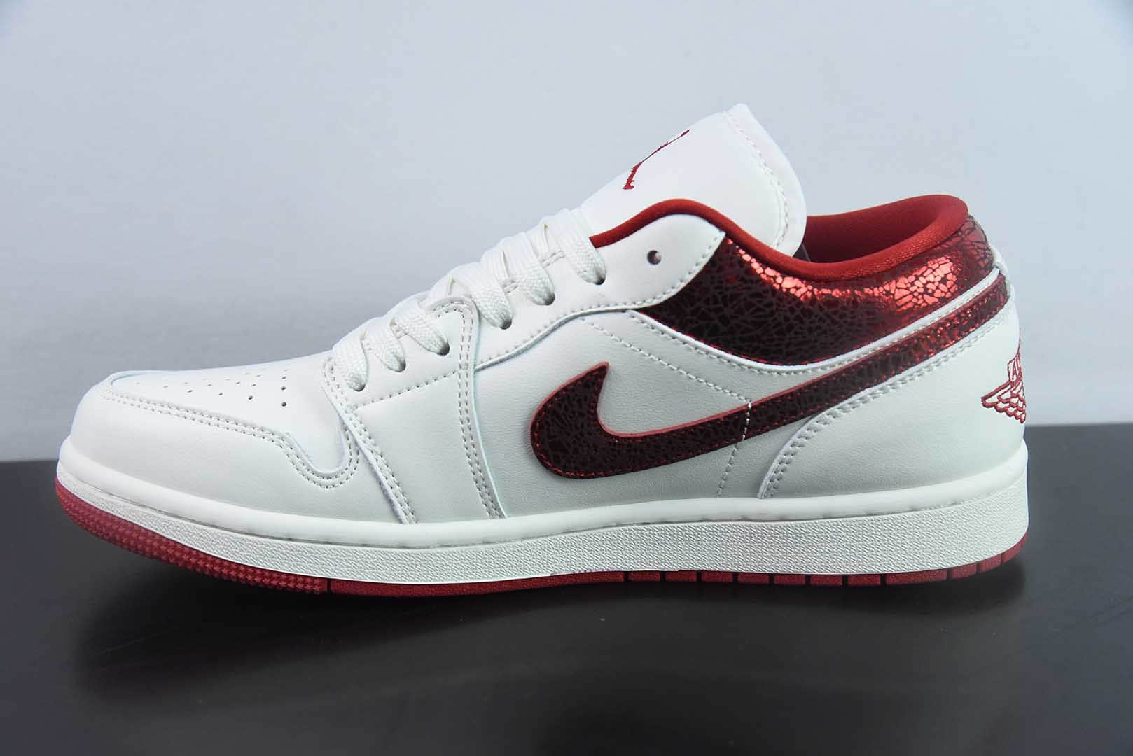 乔丹Air Jordan 1 Low AJ1乔1白红低帮文化休闲板鞋纯原版本 货号:HJ9338-106