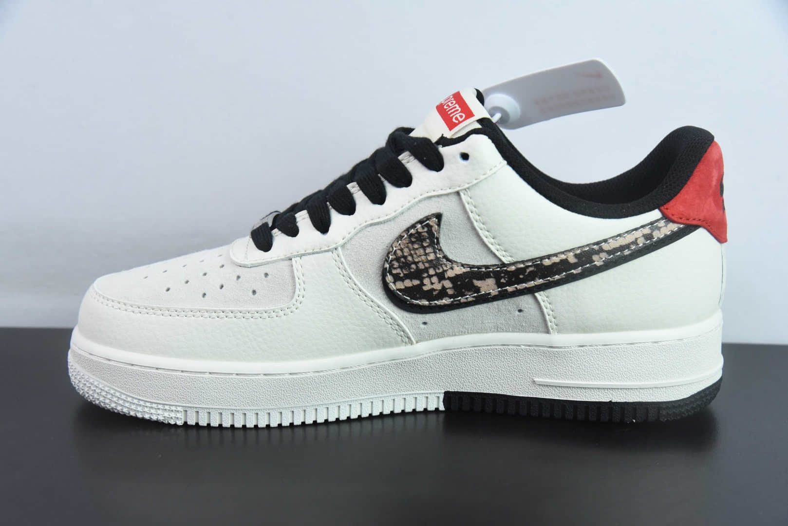 耐克NIke Air Force 1 '07 Low “Supreme联名蛇年限定蟒蛇纹双勾”空军一号低帮休闲板鞋纯原版本 货号:DM6688-026
