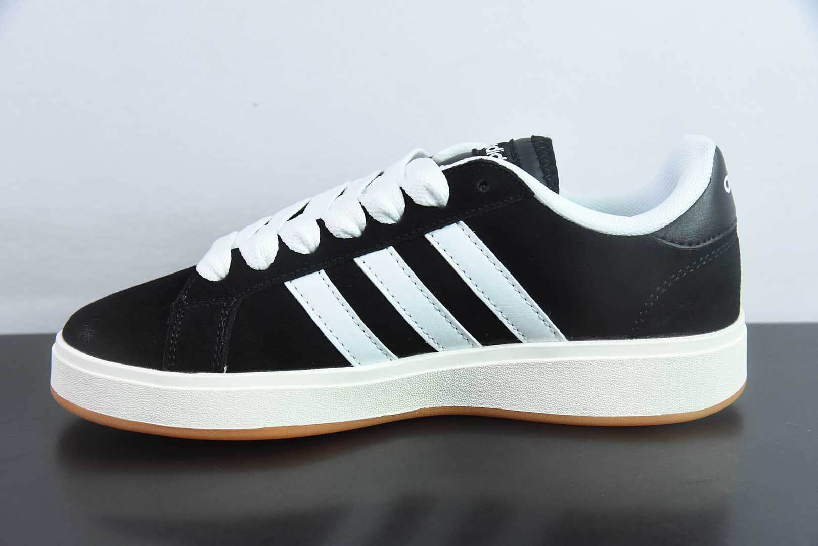 阿迪达斯Adidas GRAND COURTBEAT Base 00S黑白低帮休闲板鞋纯原版本 货号:IH6184