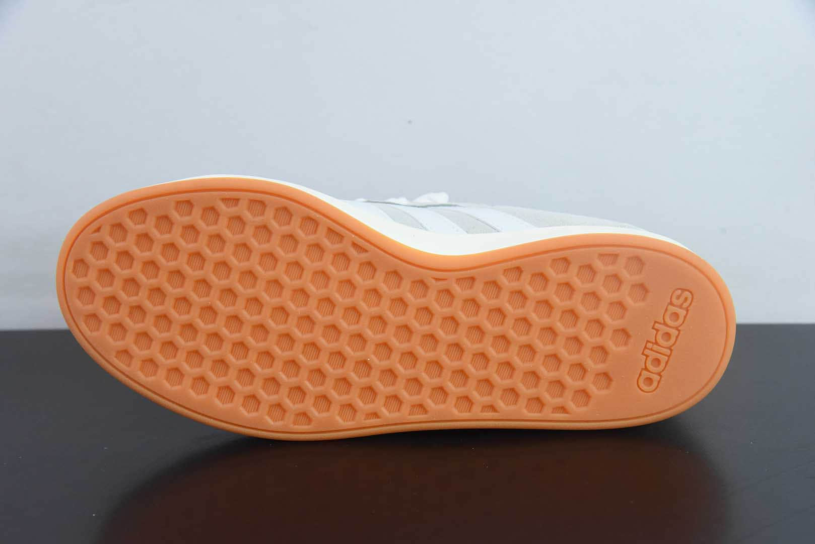 阿迪达斯Adidas GRAND COURTBEAT Base 00S 灰白休闲耐磨低帮板鞋纯原版本 货号:IH6188