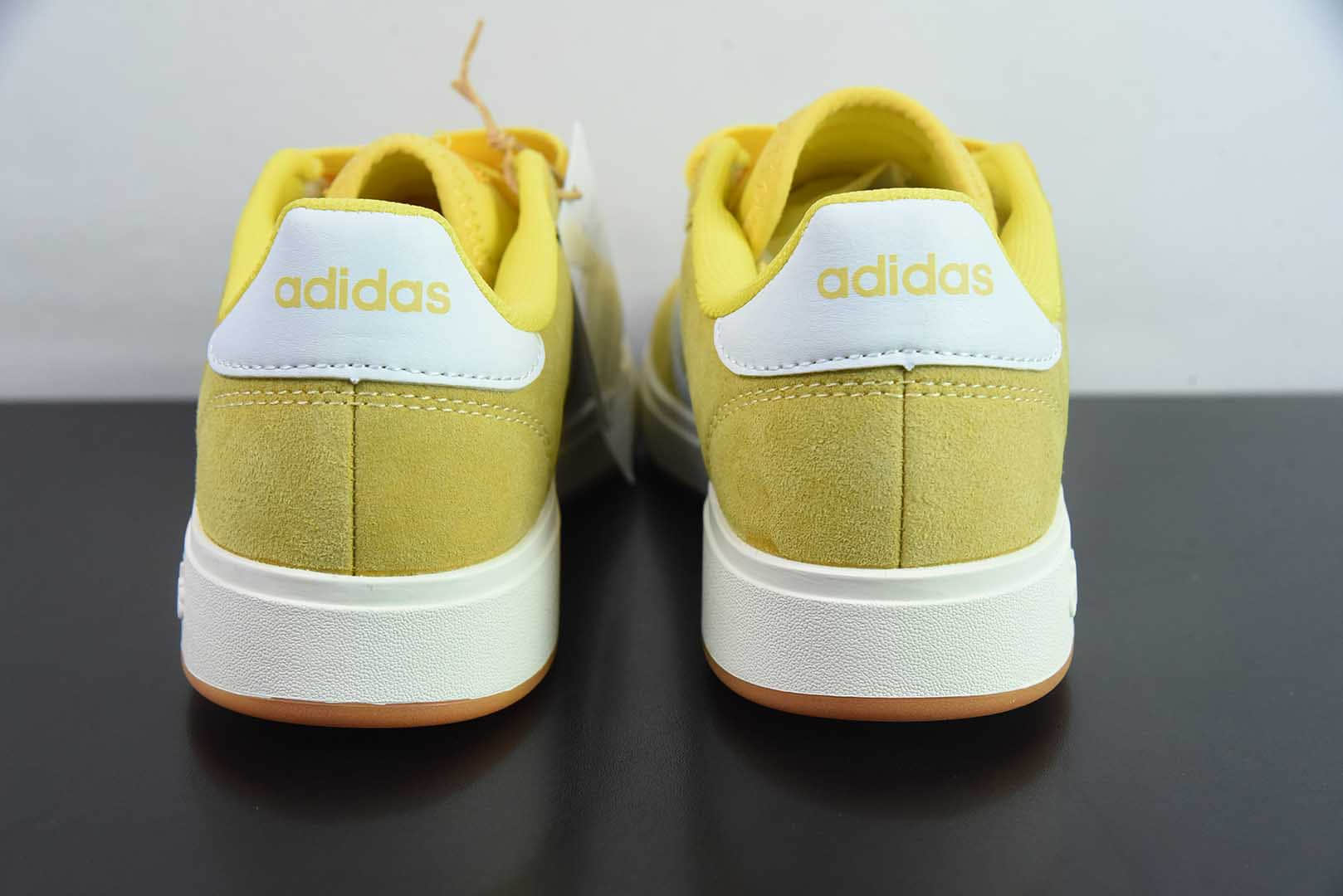 阿迪达斯Adidas GRAND COURTBEAT Base 00S 黄白色休闲耐磨低帮板鞋纯原版本 货号:IH6185