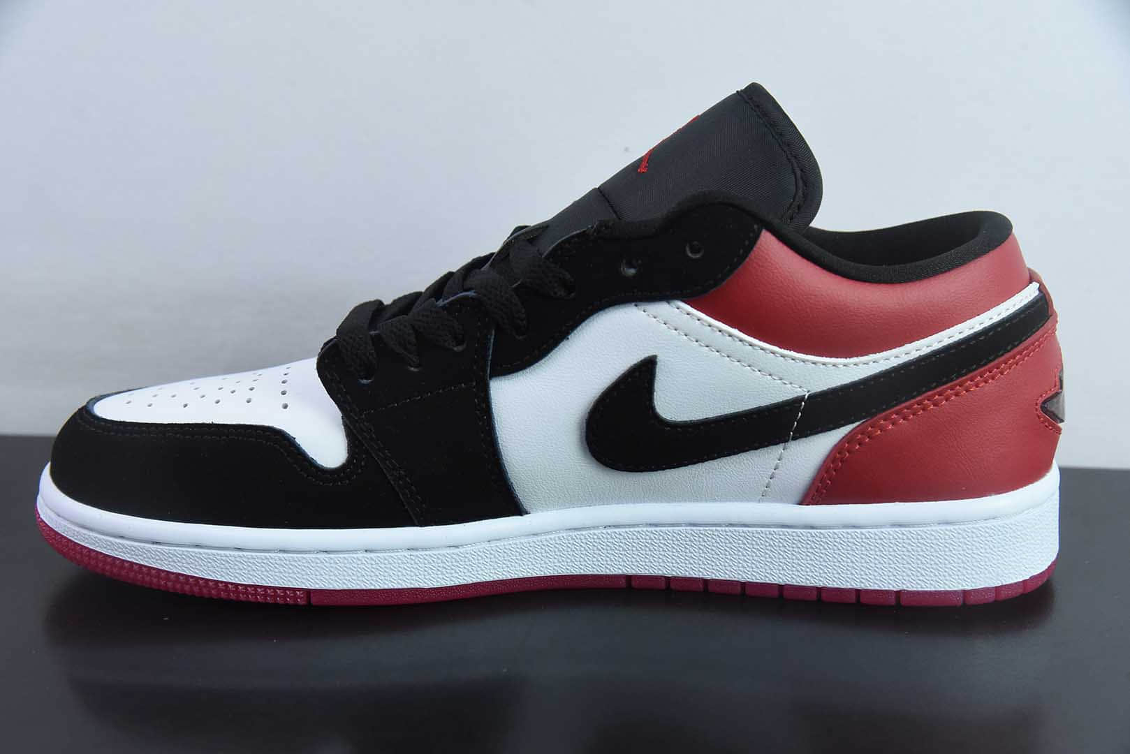 乔丹Air Jordan AJ1 Low黑红黑脚趾低帮复古文化篮球鞋纯原版本 货号:IB8971 - 106