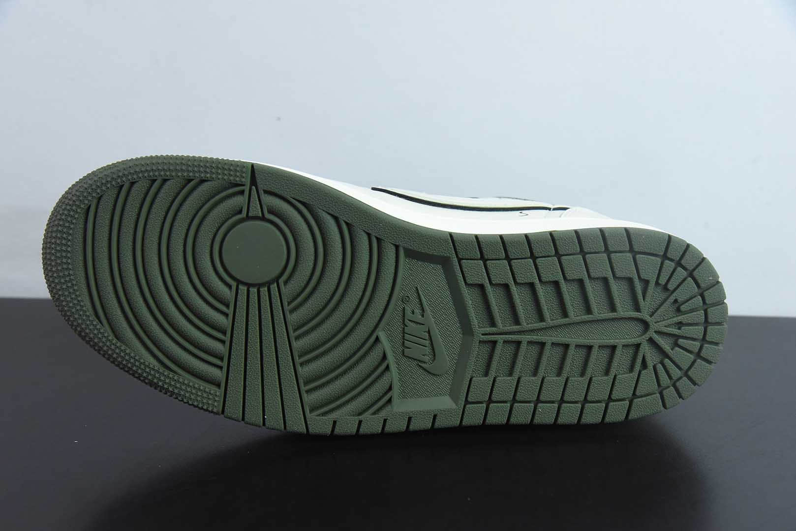 乔丹TS x Air Jordan AJ1 Low x UNDEFEATED UND联名白绿倒钩低帮文化复古篮球鞋纯原版本 货号:DF1845 - 535